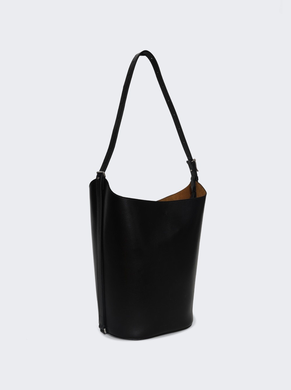 Brant Bucket Bag In Smooth Calf Leather Black - 4