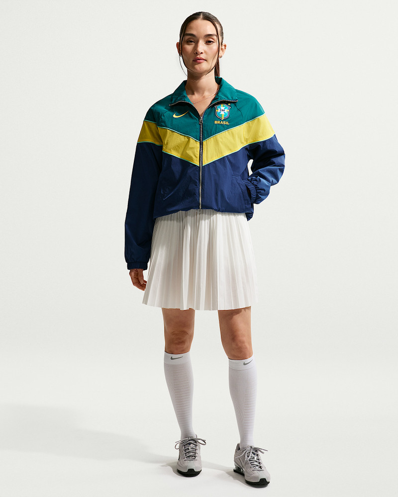 Brazil Windrunner Women's Nike Soccer UV Woven Jacket 4
