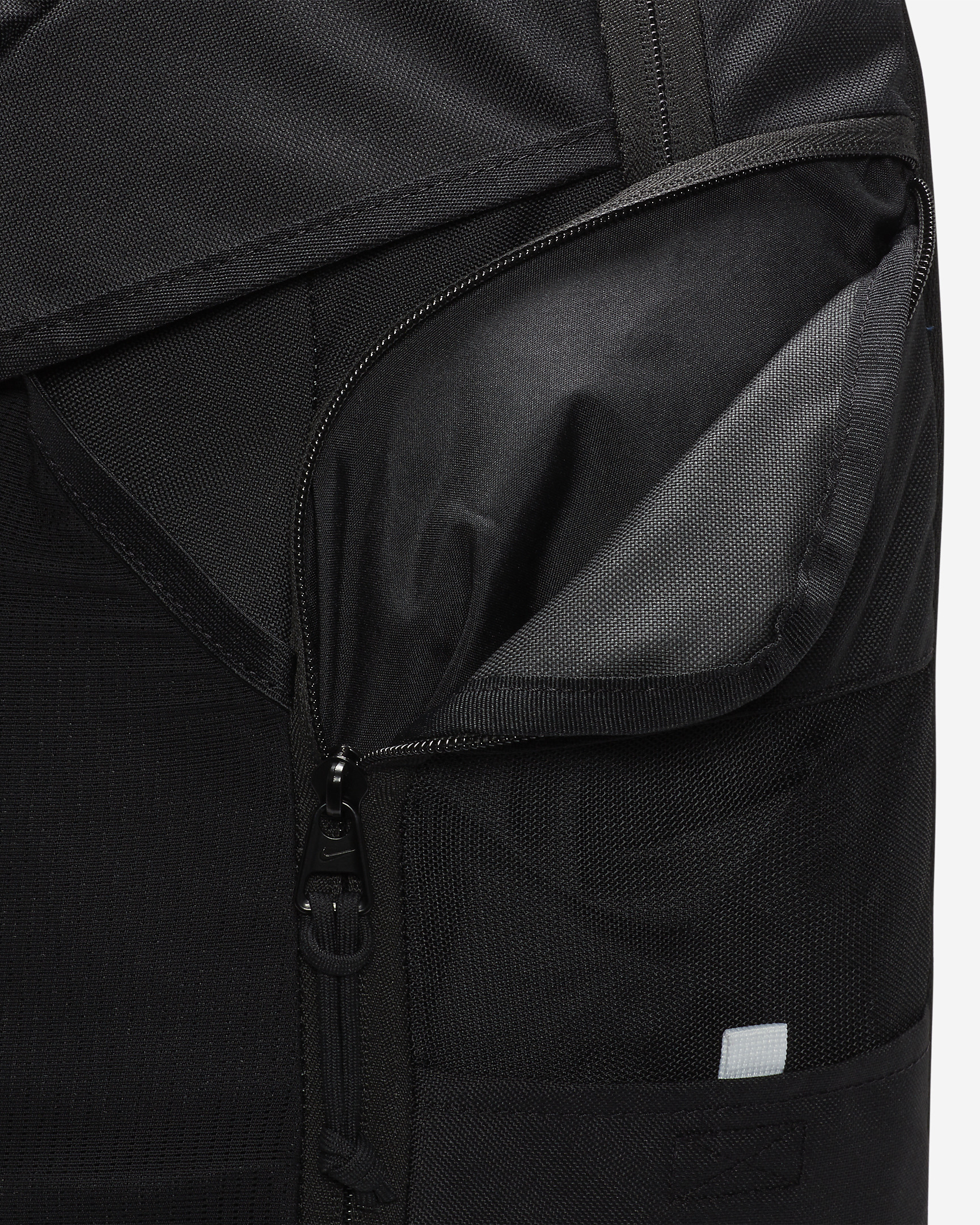 Nike Academy Team Backpack (30L) - 8