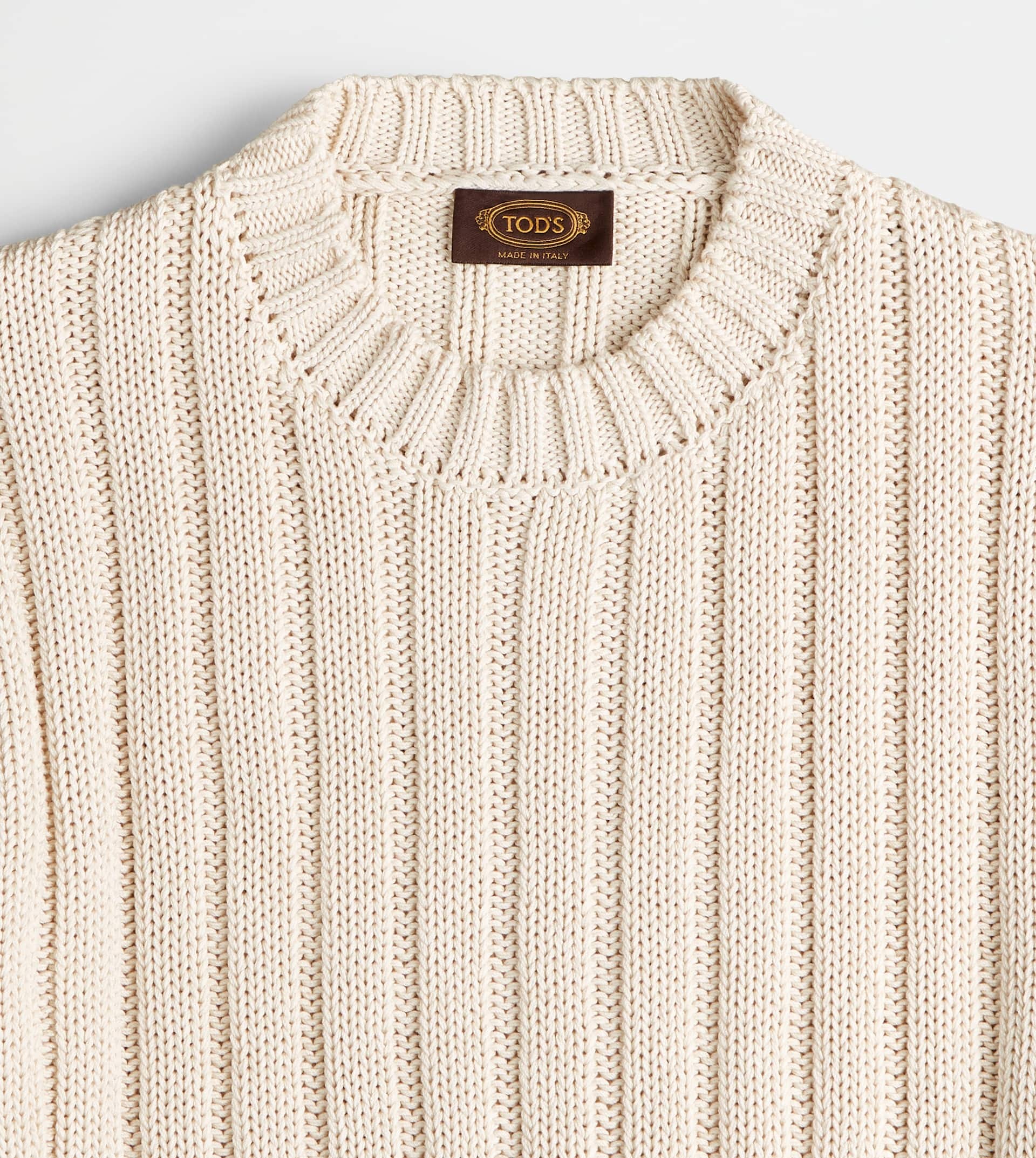 ROUND-NECK PULLOVER - WHITE - 9