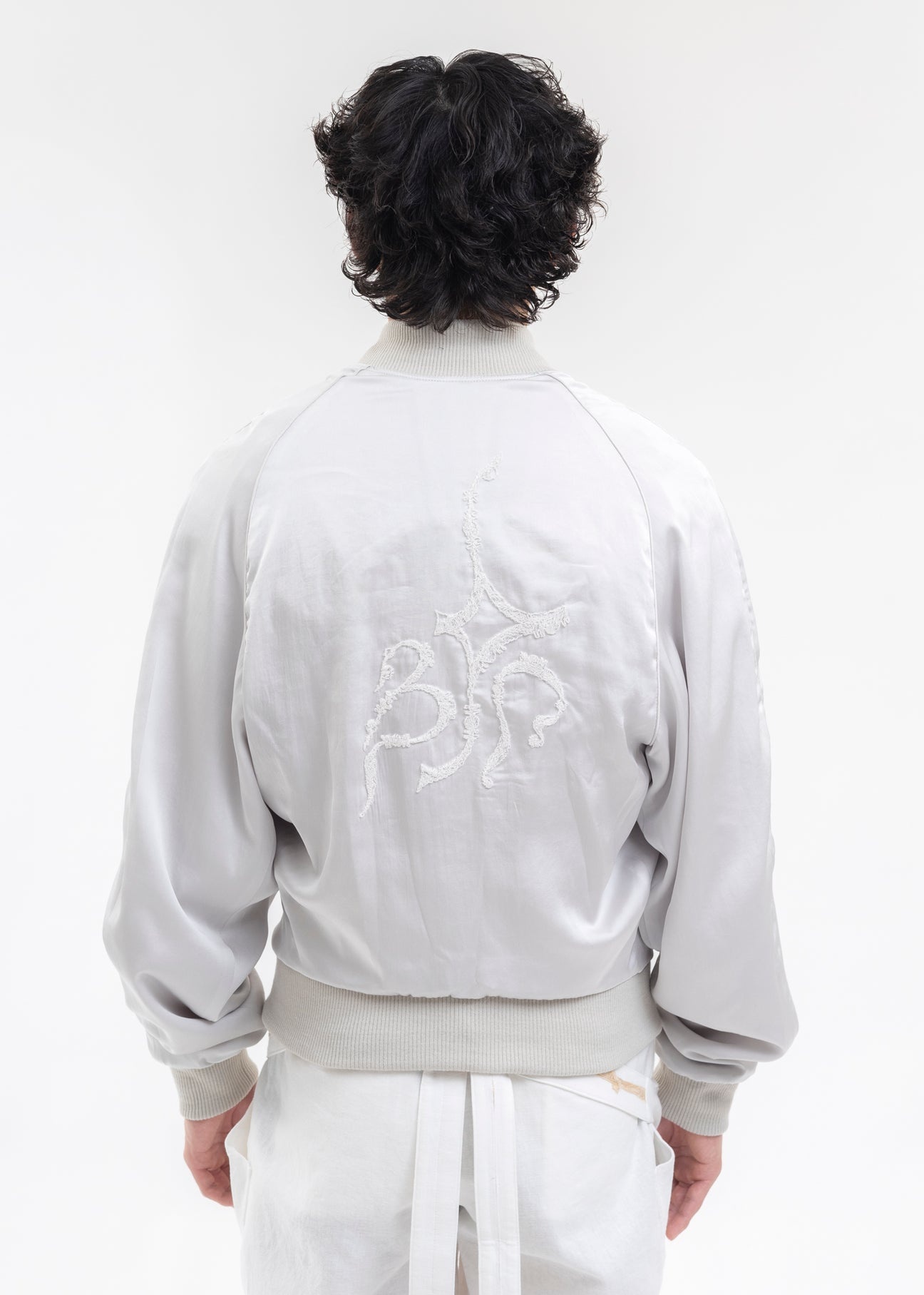 LIGHT GREY REVERSIBLE BOMBER JACKET - 11