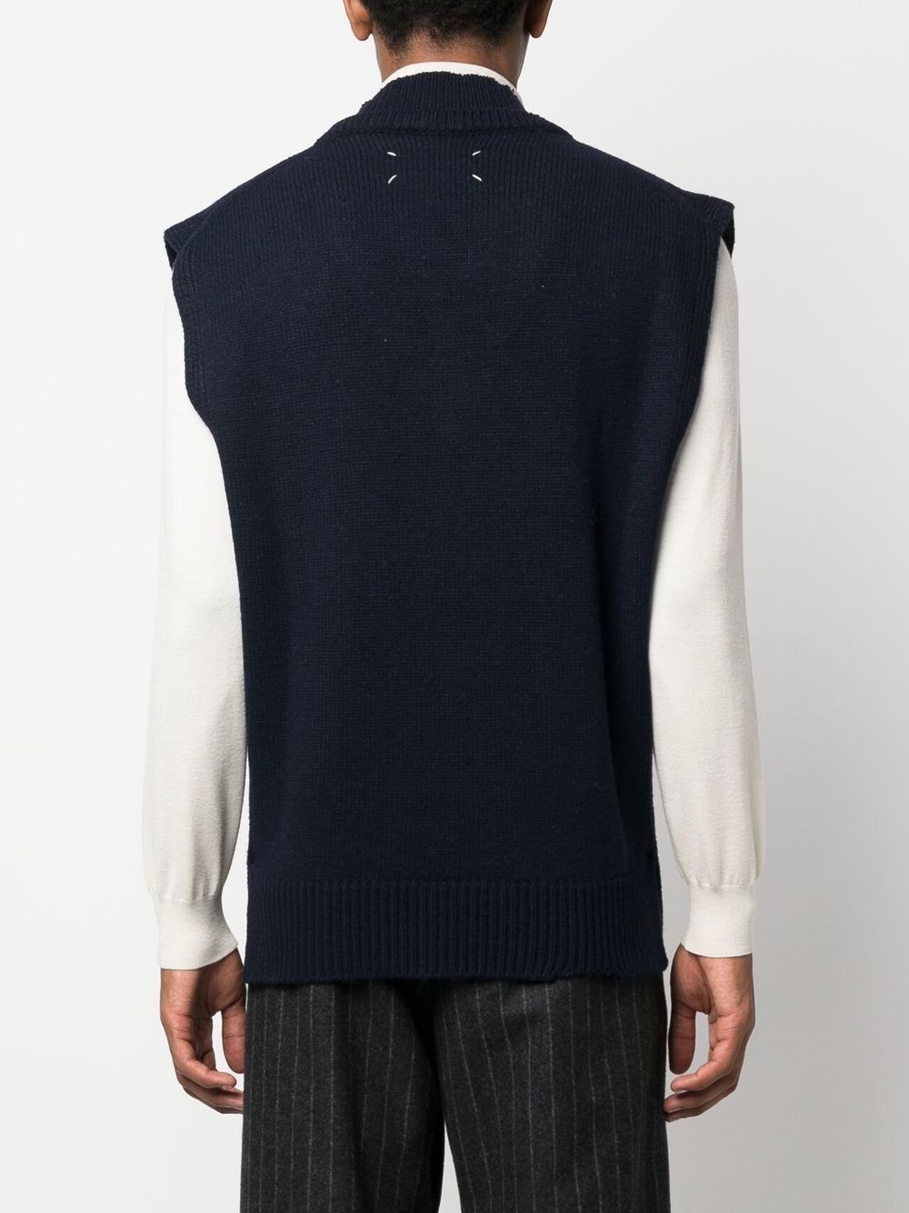 V-neck layered vest - 4