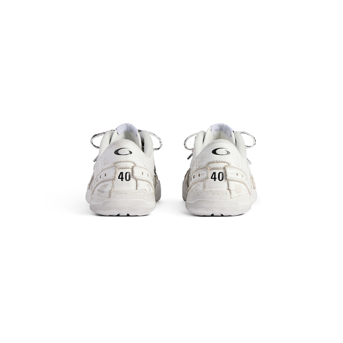 Women's Hamptons Medium Worn-out Sneaker in White - 5