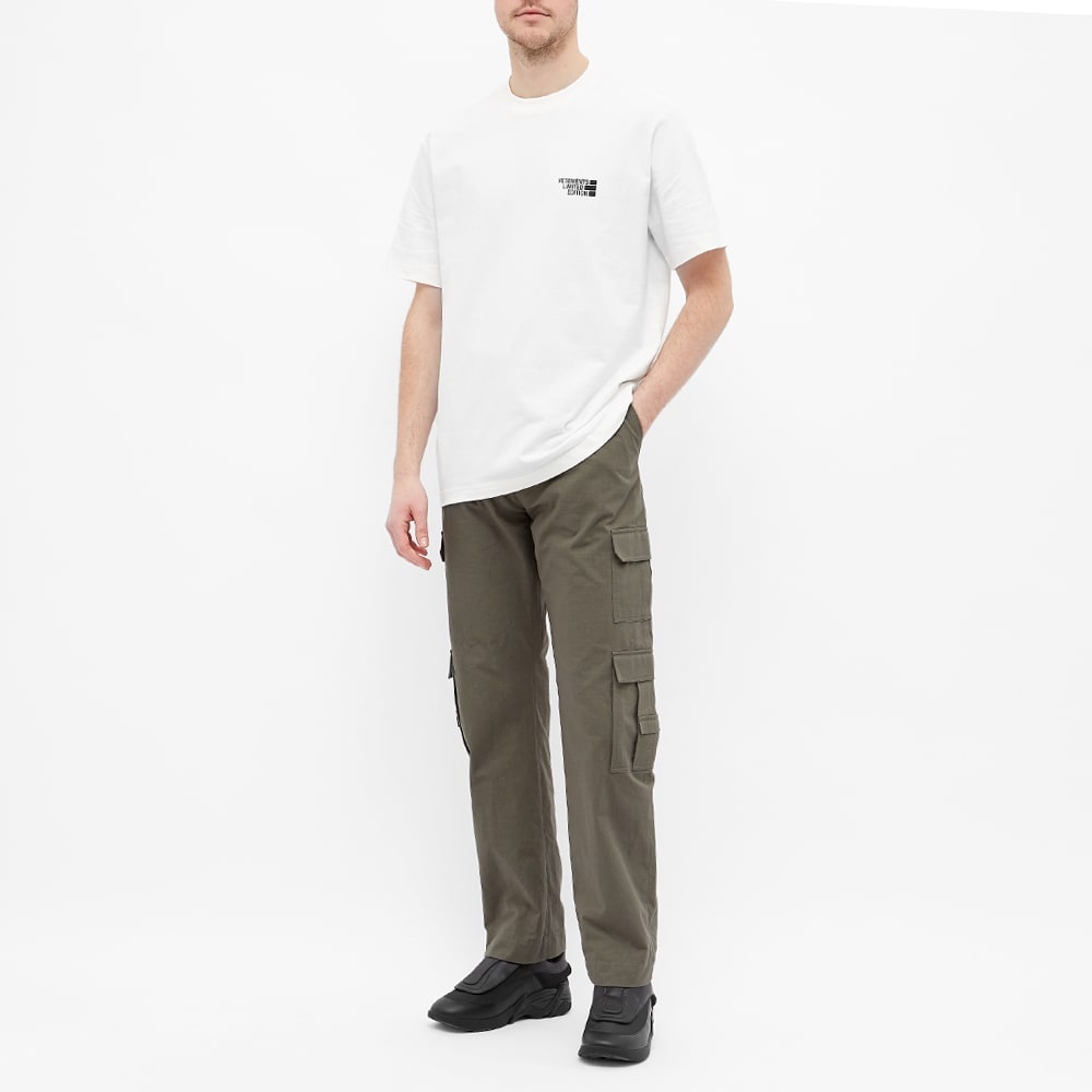 VETEMENTS Logo Limited Edition Tee - 5