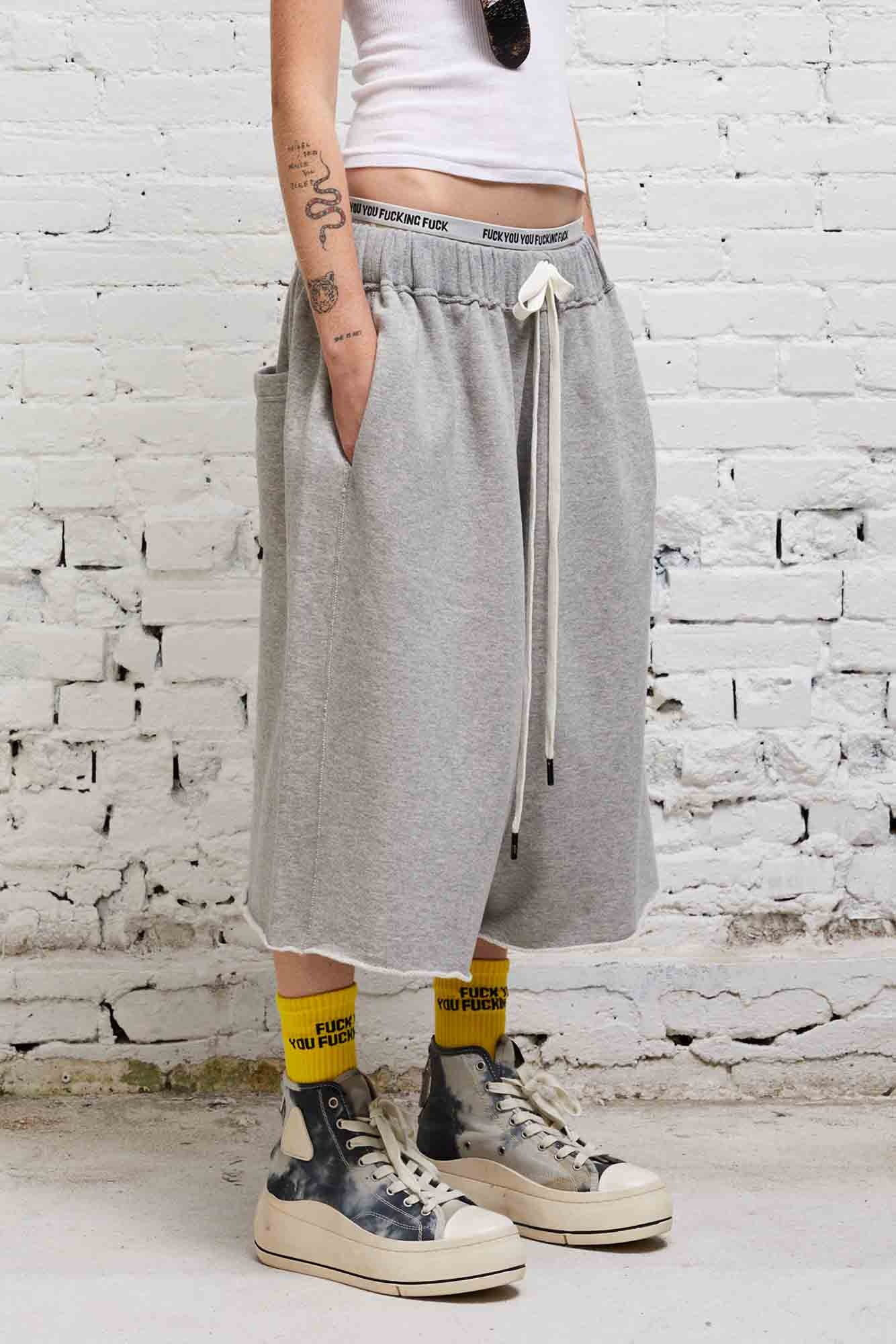 JUMBO SWEATSHORT - HEATHER GREY - 4