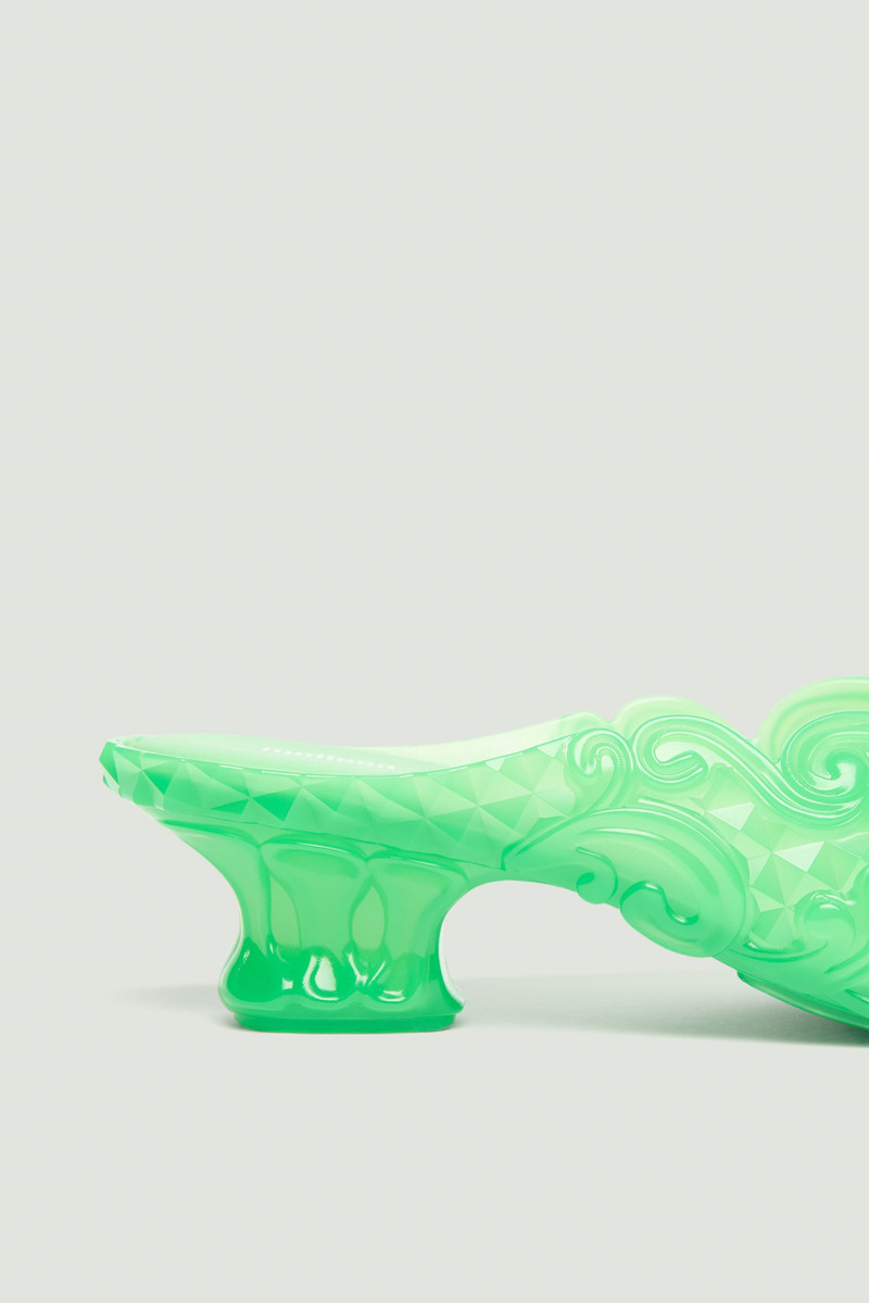 Melissa Point Mule 6