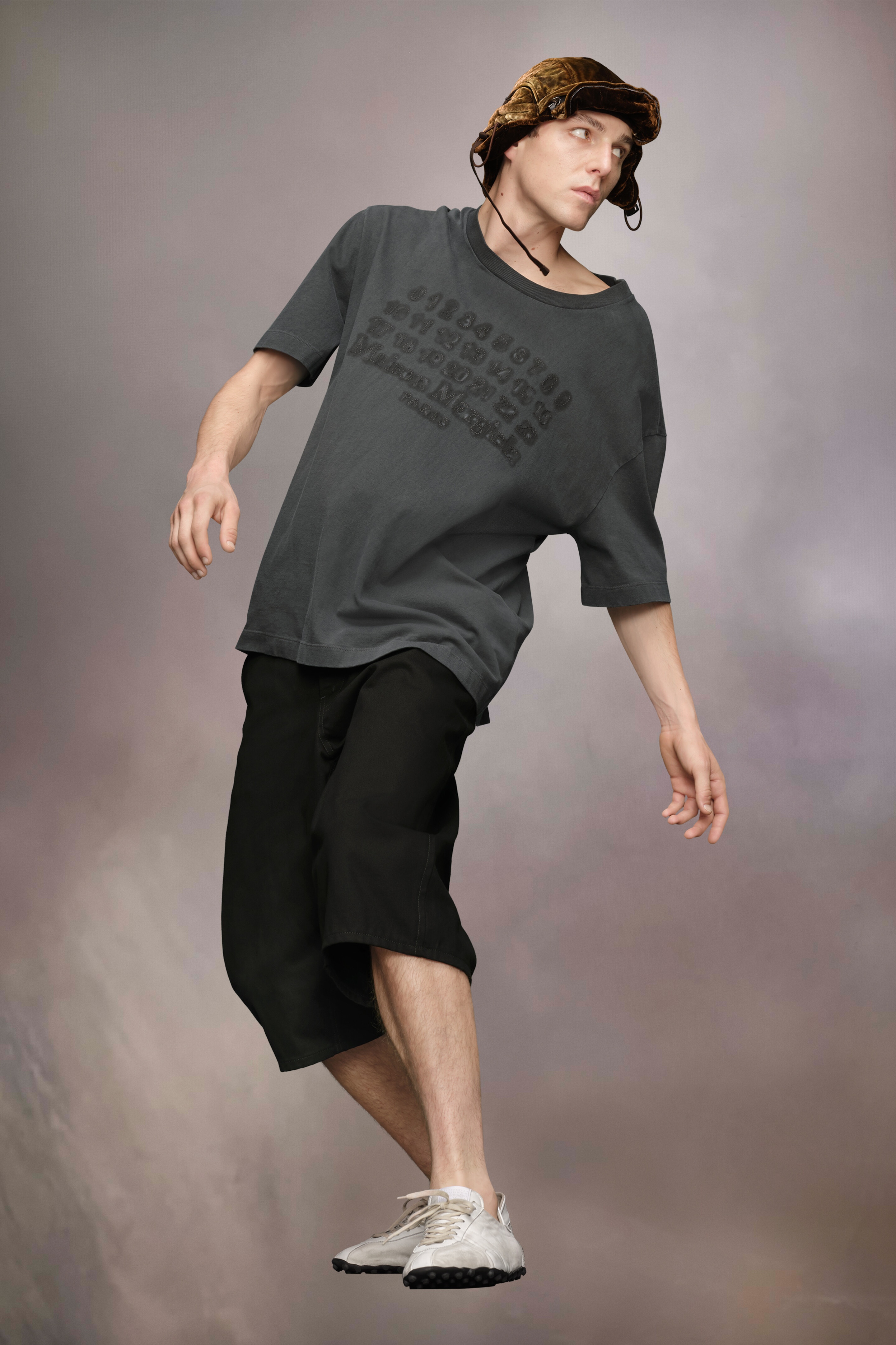 【Maison Margiela】 Maison Margiela Embroidered logo T-shirt | REVERSIBLE