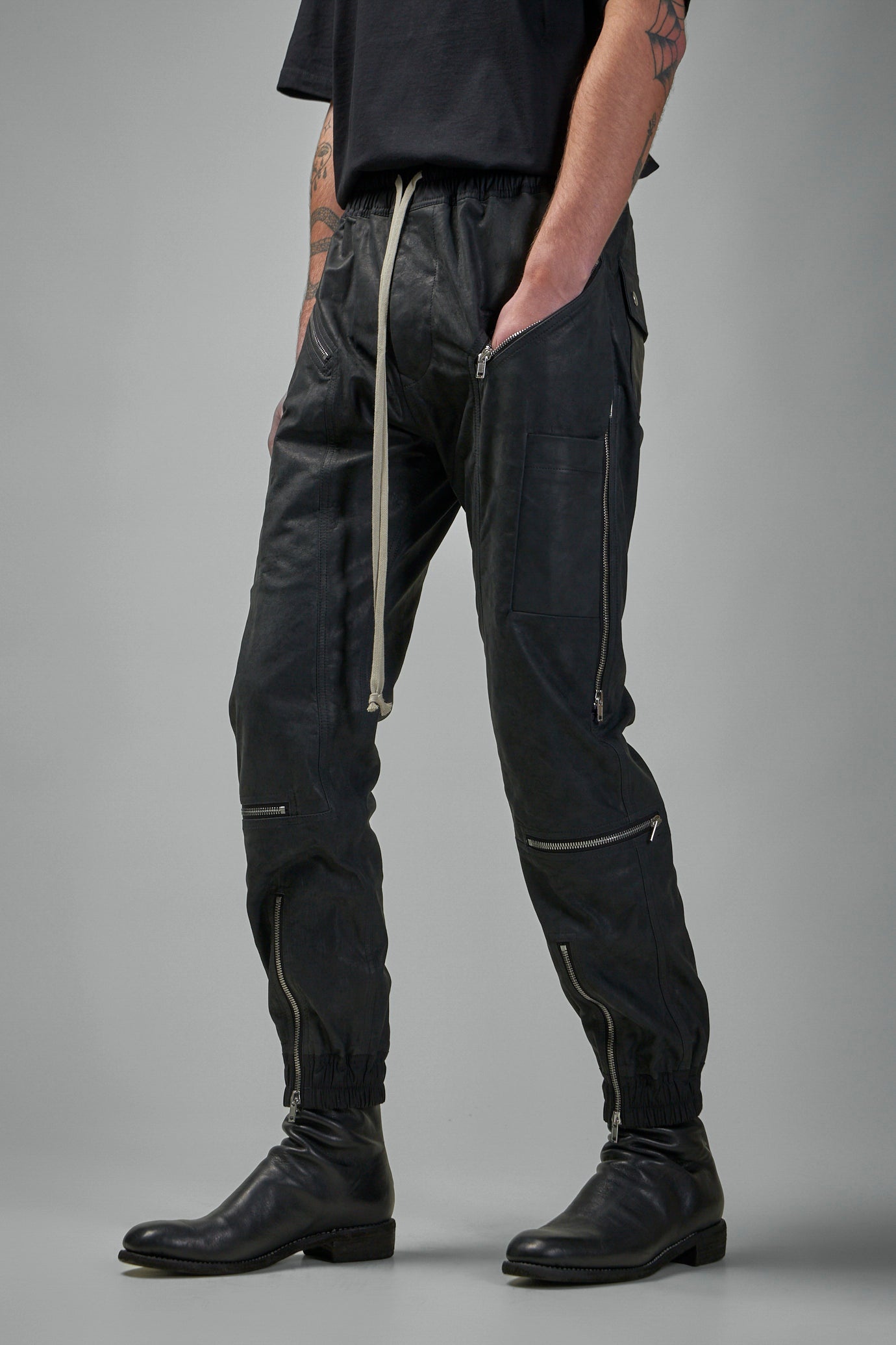 Headon Joggers - 4