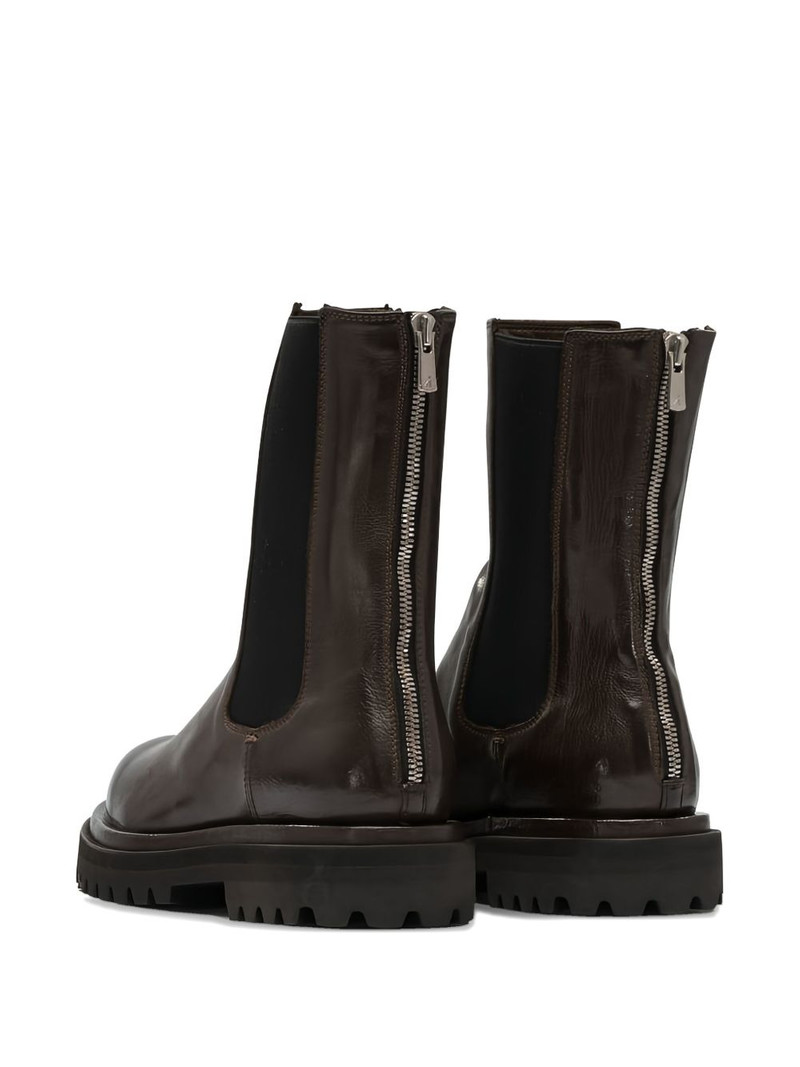 zip-fastening Chelsea boots 3