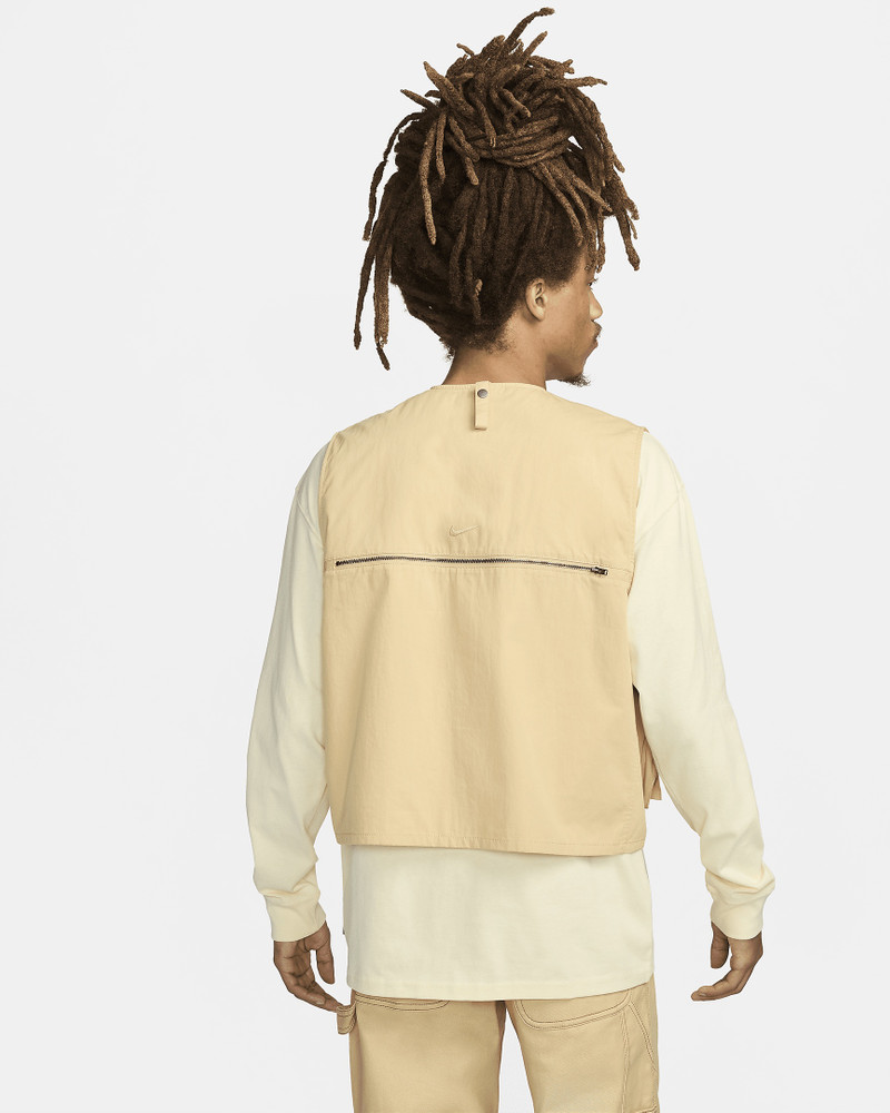 Nike Nike Life Men's Utility Vest outlook
