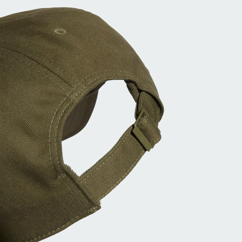 Everyday Icons Cap With Tonal Metal Trefoil 3