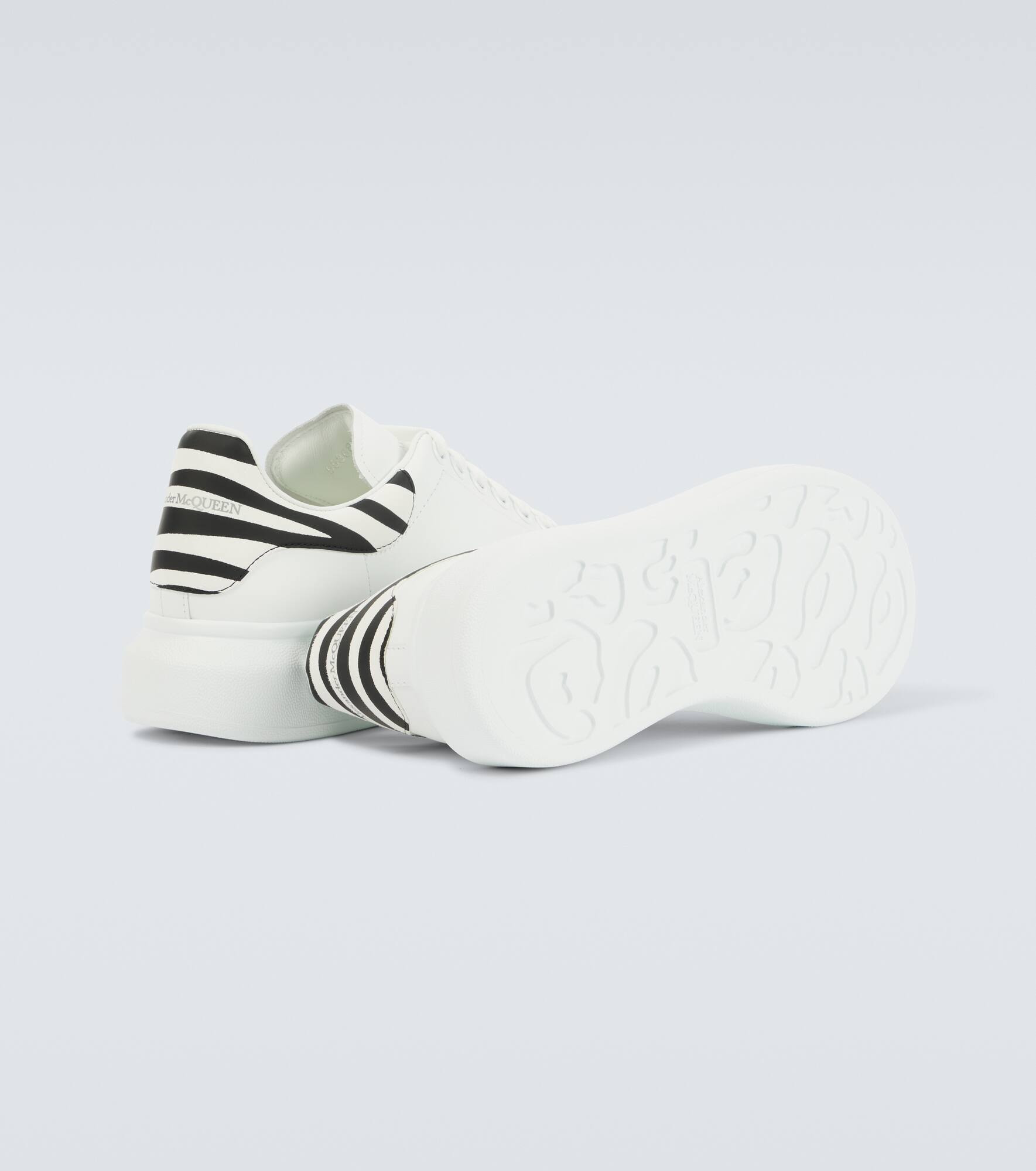 Oversized leather sneakers - 7