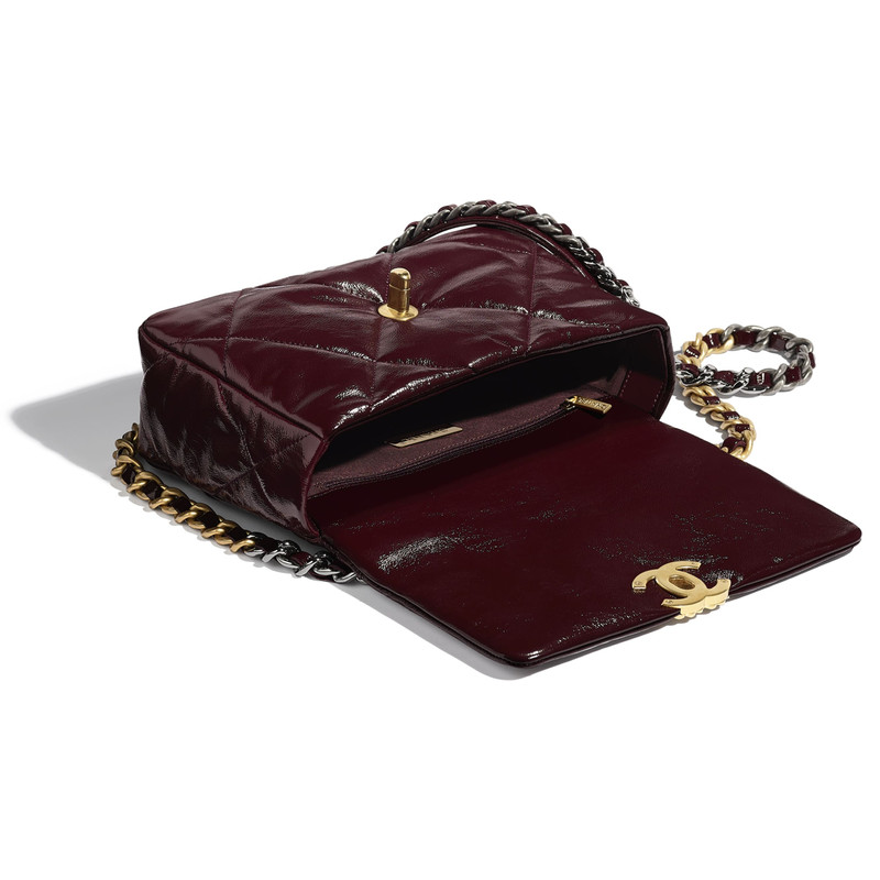 CHANEL 19 Flap Bag 3