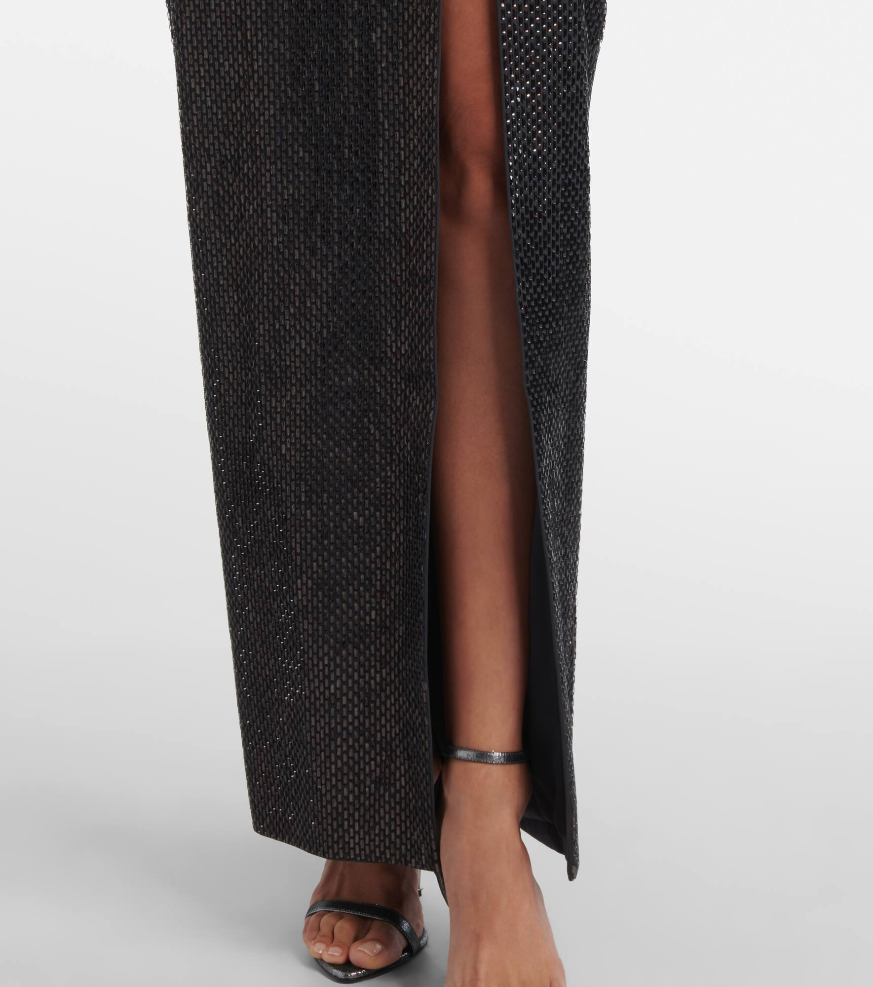 Embellished crêpe gown - 5