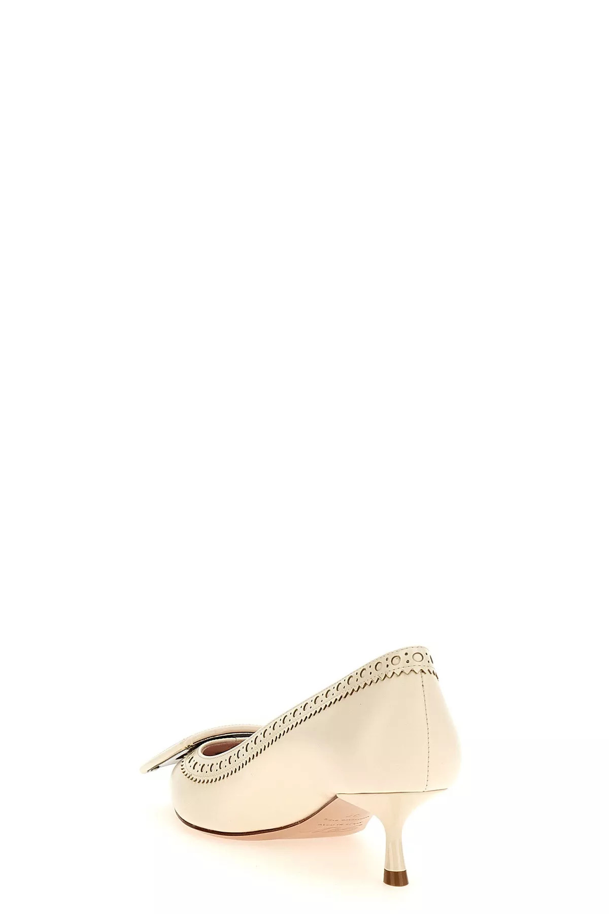 'Viv' pumps in The City' - 3