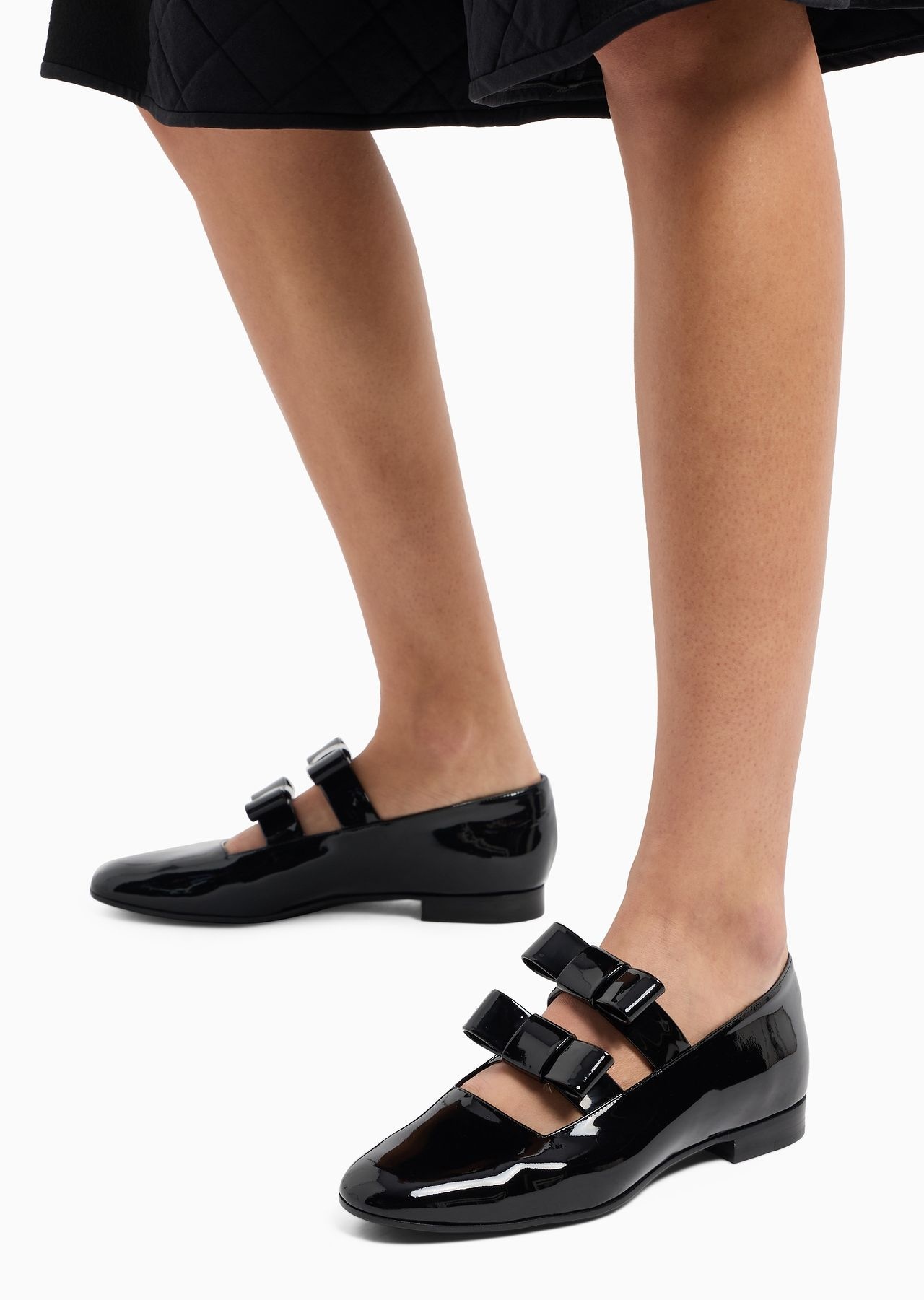 Patent leather ballerinas with bow detail - 7