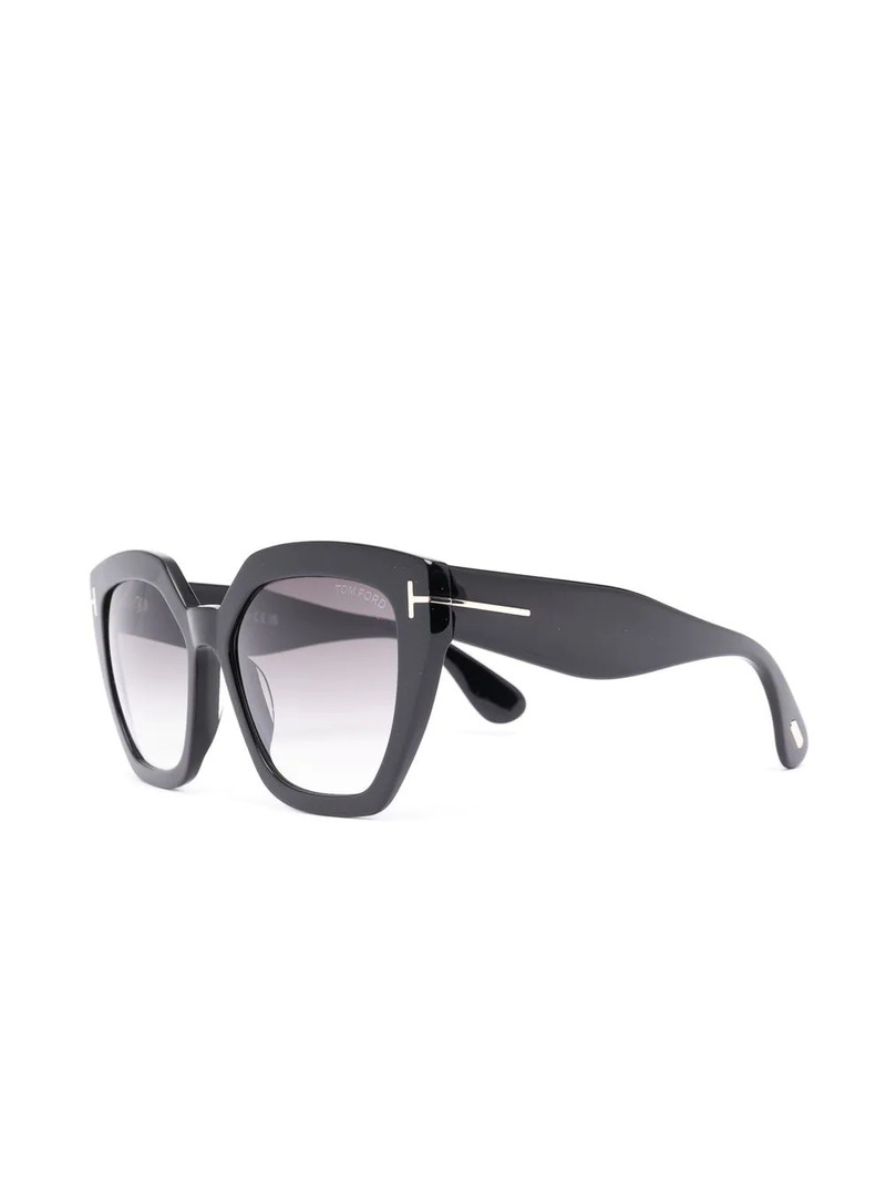 TOM FORD oversized-frame sunglasses outlook