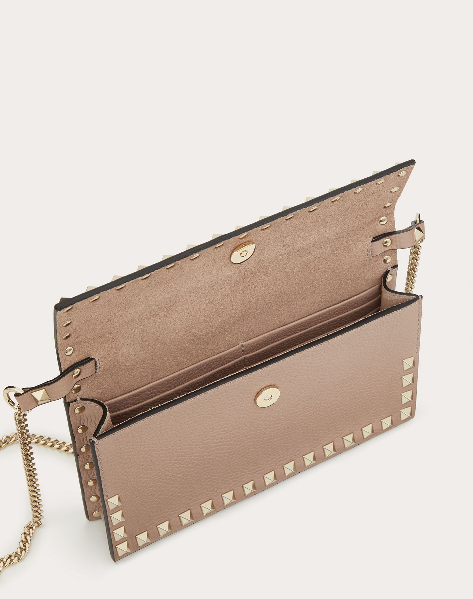 ROCKSTUD GRAINY CALFSKIN POUCH WITH ADJUSTABLE CHAIN STRAP - 6