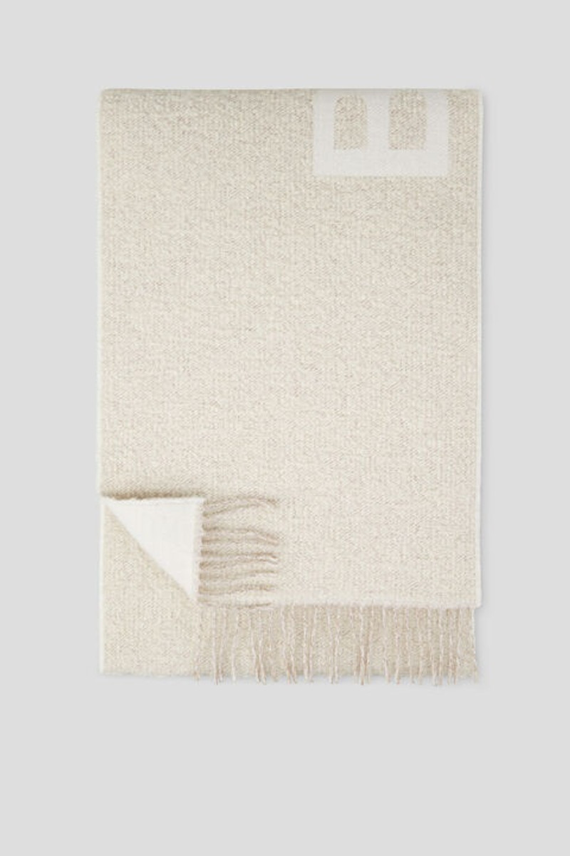 Xouri Bouclé scarf in Off-white 1