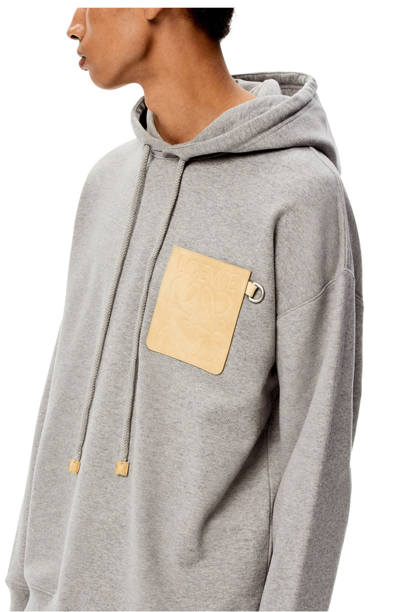 Relaxed fit hoodie in cotton 5