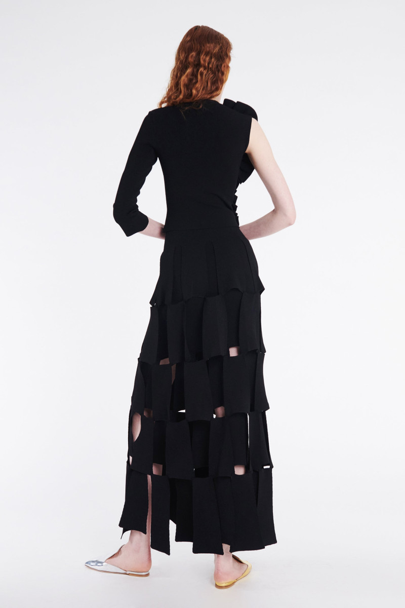 KNITTED FITTED TOP WITH RUFFLE BLACK 2