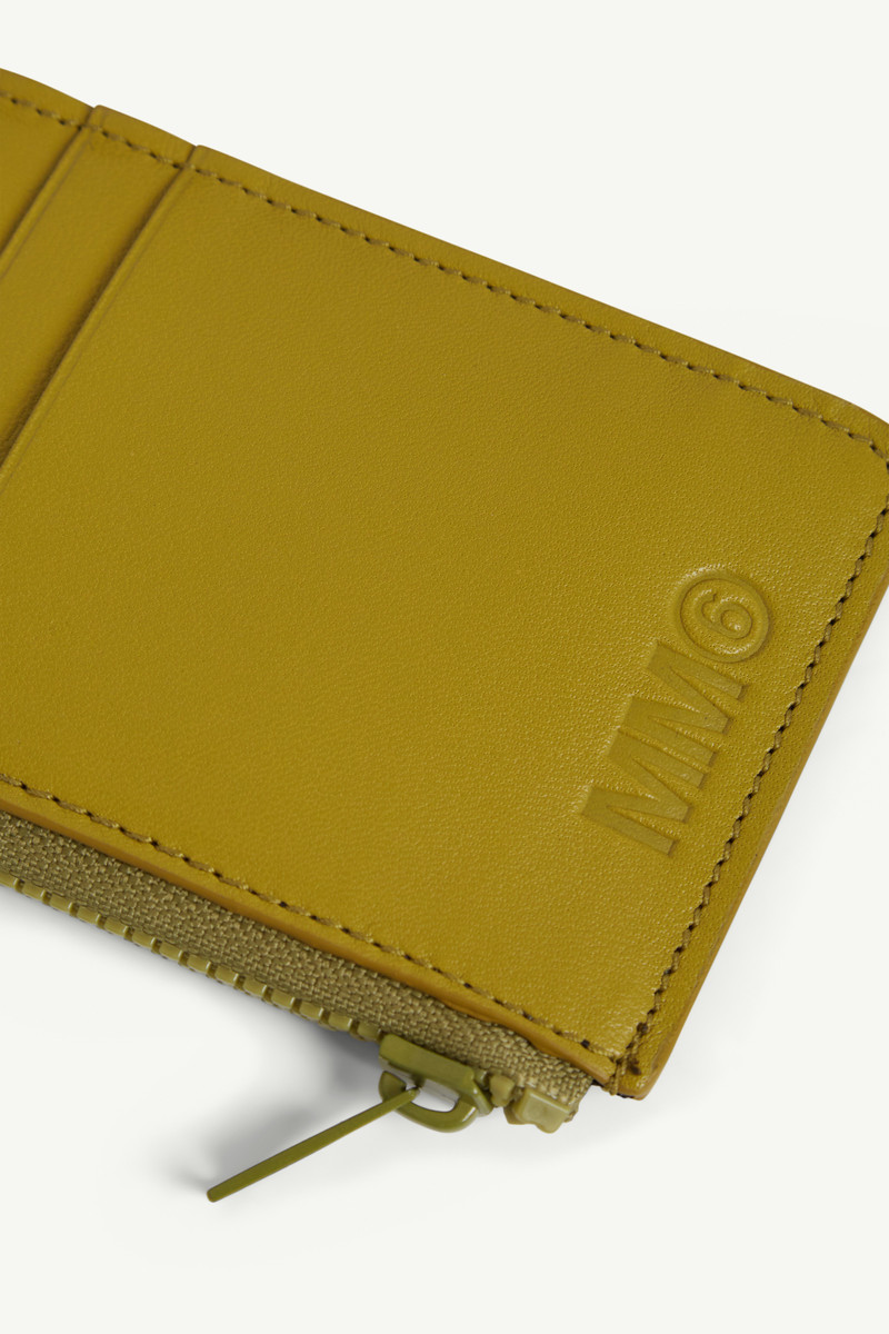 Multifunctional wallet 4