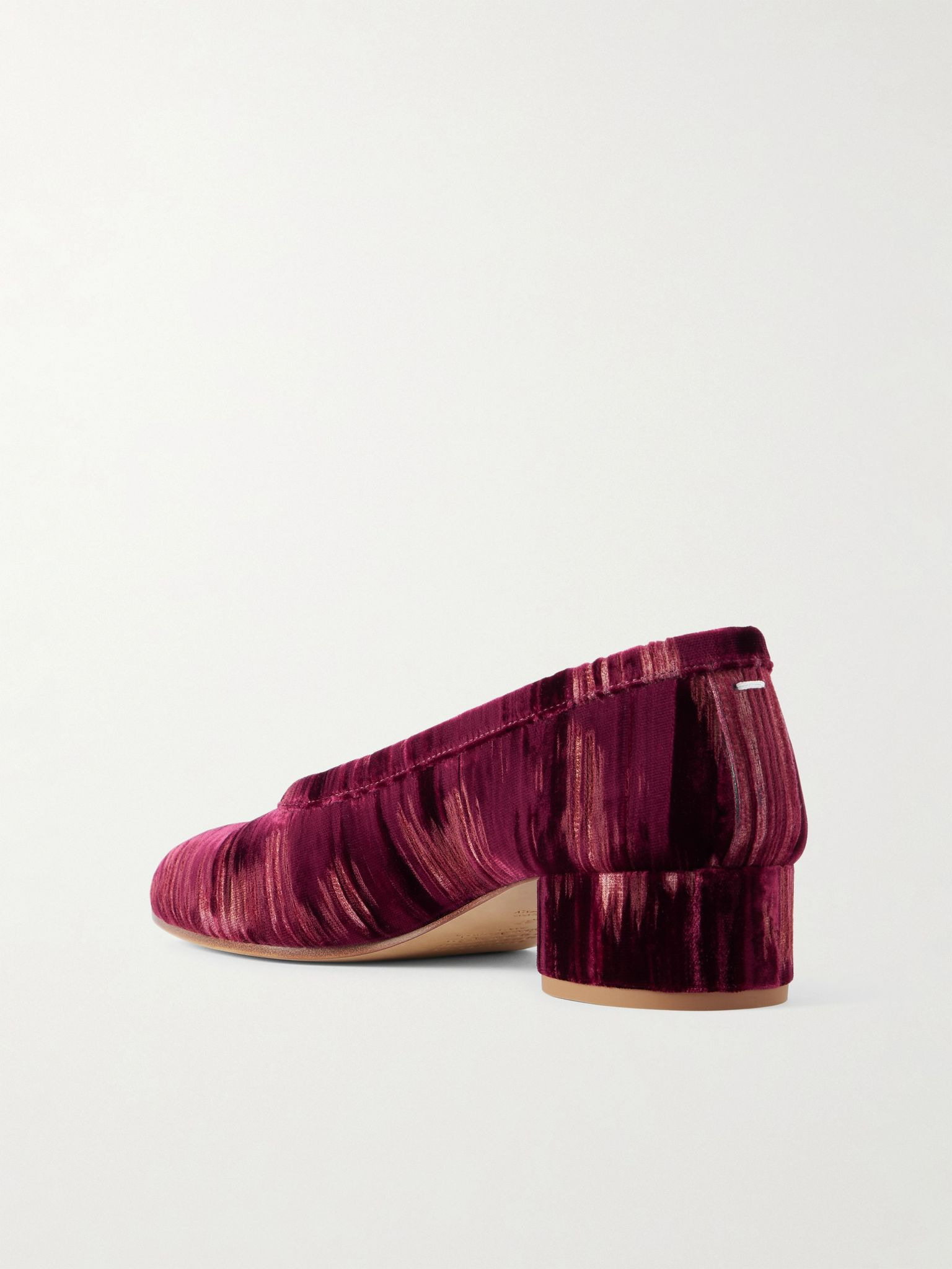 Tabi Ballerina split-toe distressed velvet pumps Pink - 3