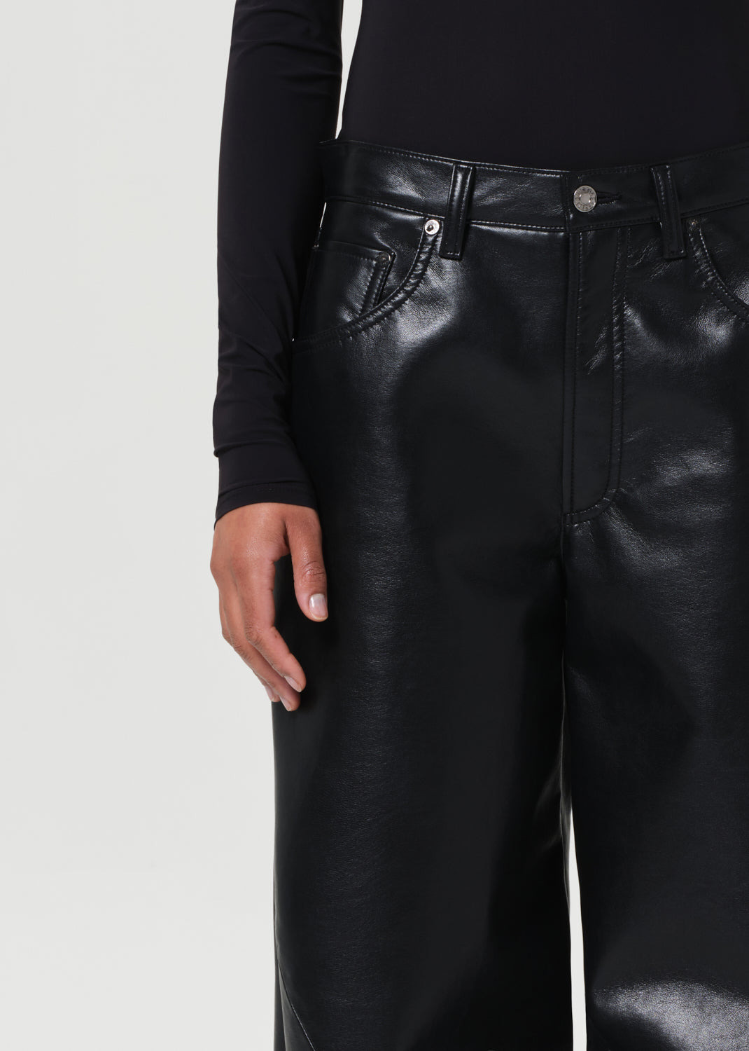 TWIST JEAN (RECYCLED LEATHER) IN DETOX - 7