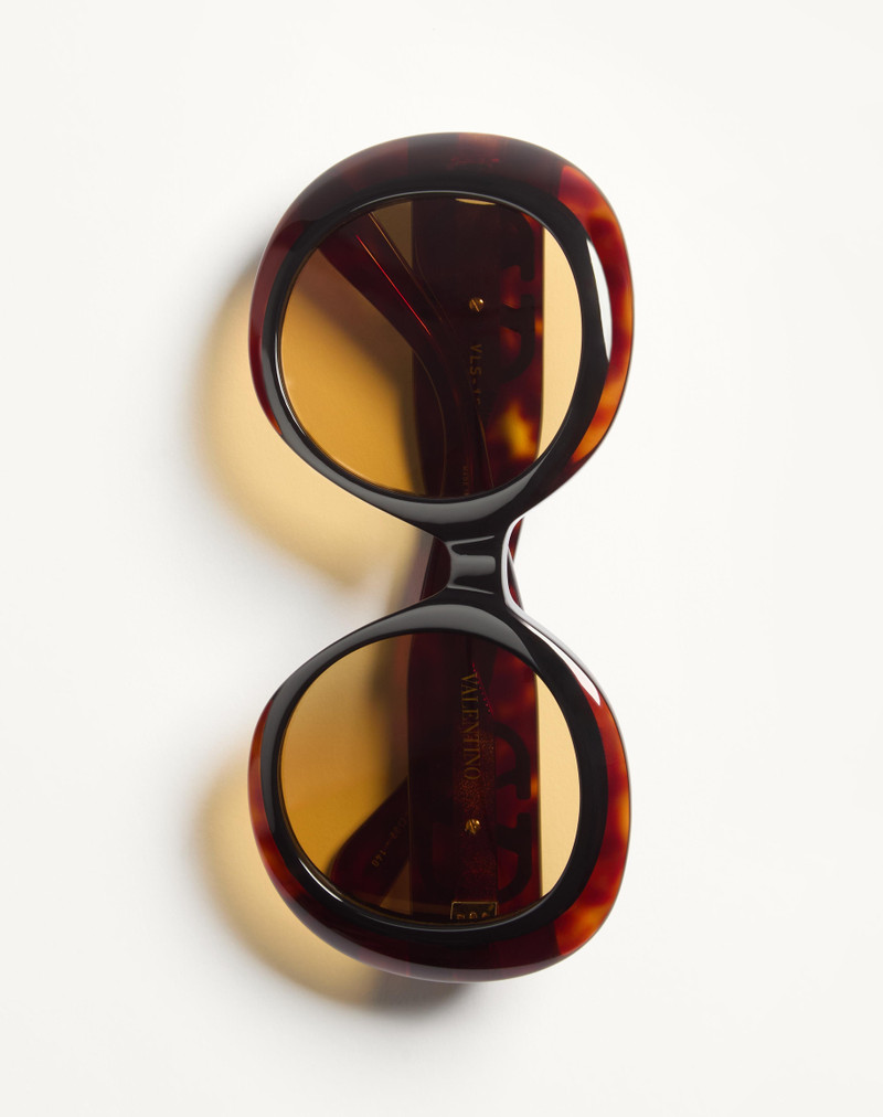 DRAMATIC ROUND 1960S ACETATE EYEWEAR 6