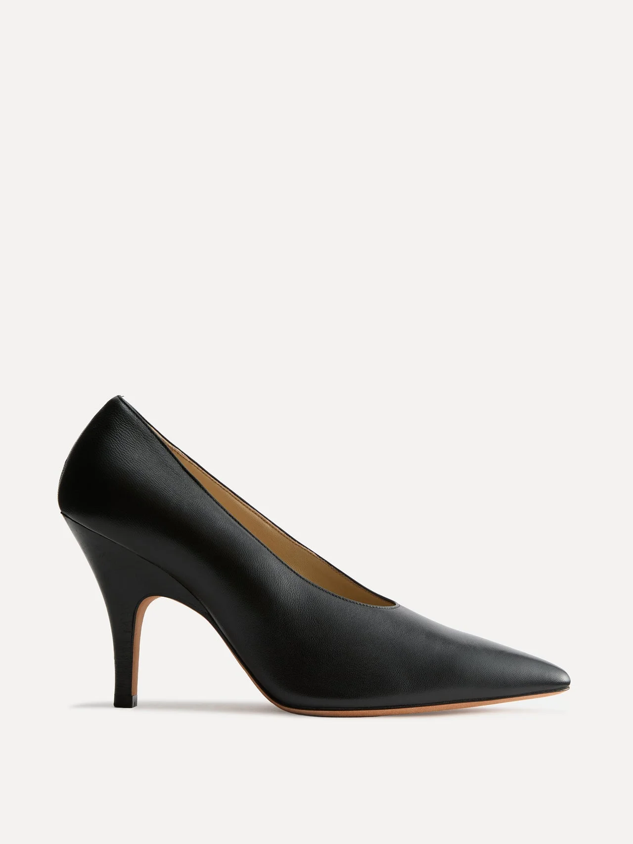 Petra Pump / Black Leather - 1