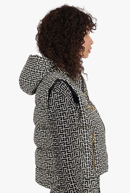 Ivory and black nylon quilted vest with Balmain monogram - 8