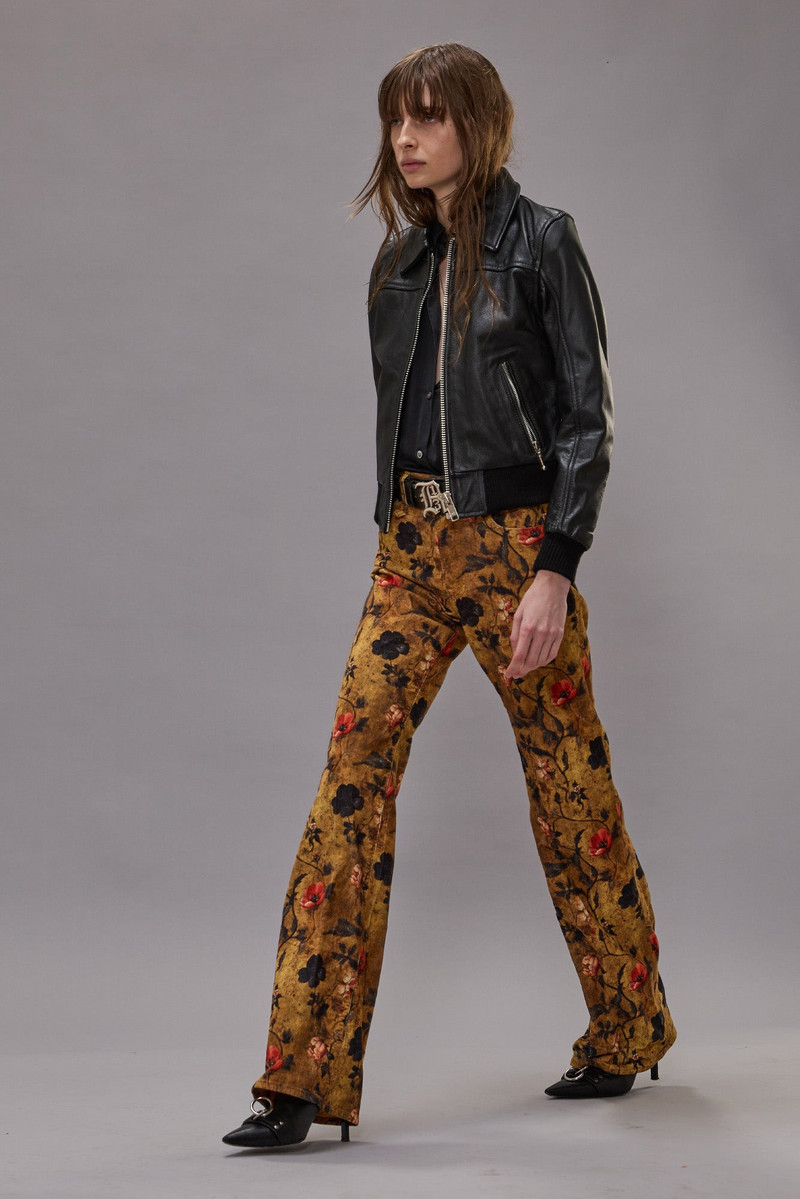 R13 JANE JEAN outlook