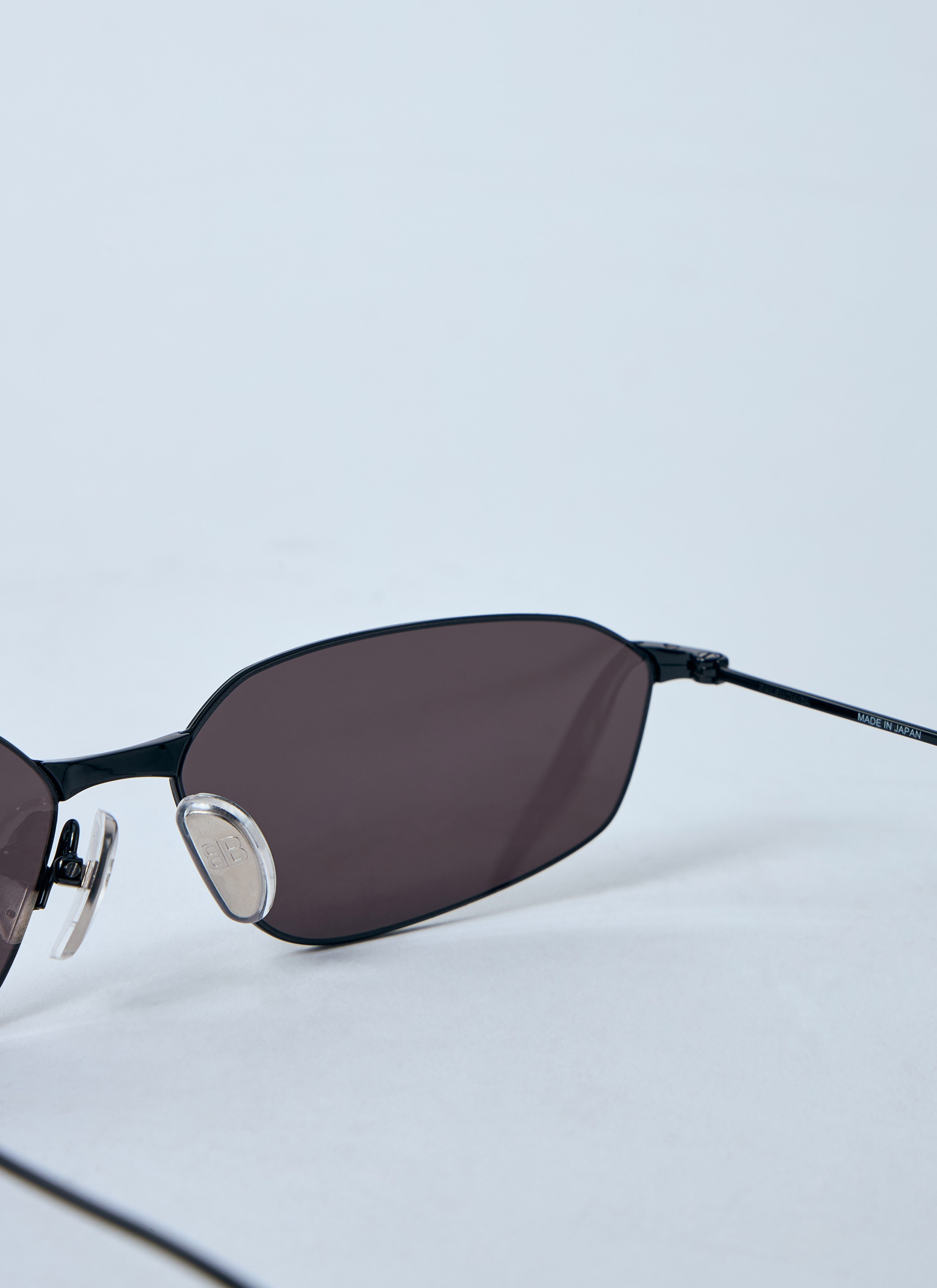 Invis Oval Sunglasses - 5