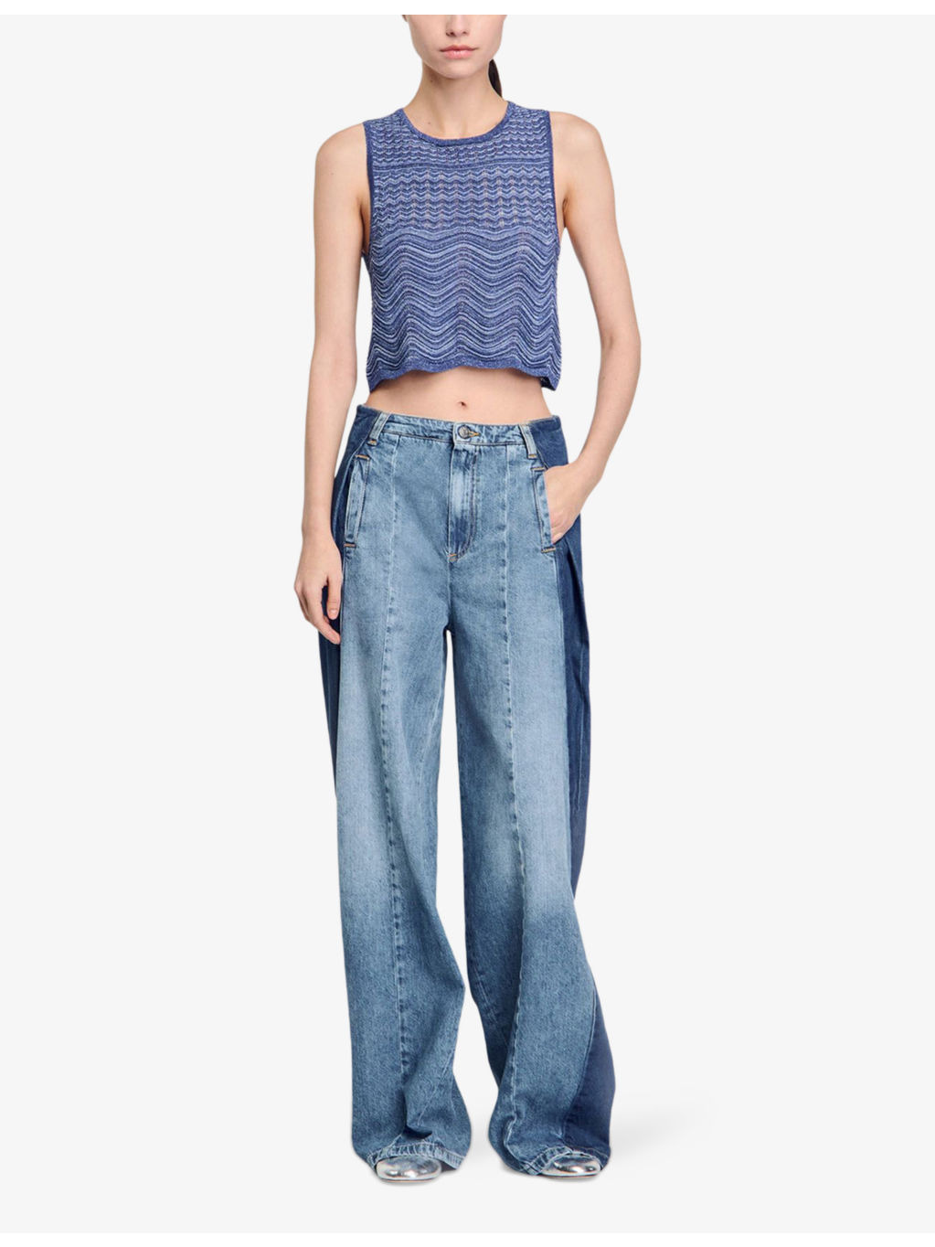Sleeveless Cropped Knitted Top - 2