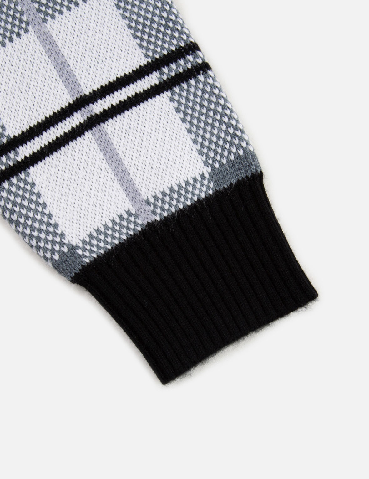CHECKED KNITTED PULLOVER - 10