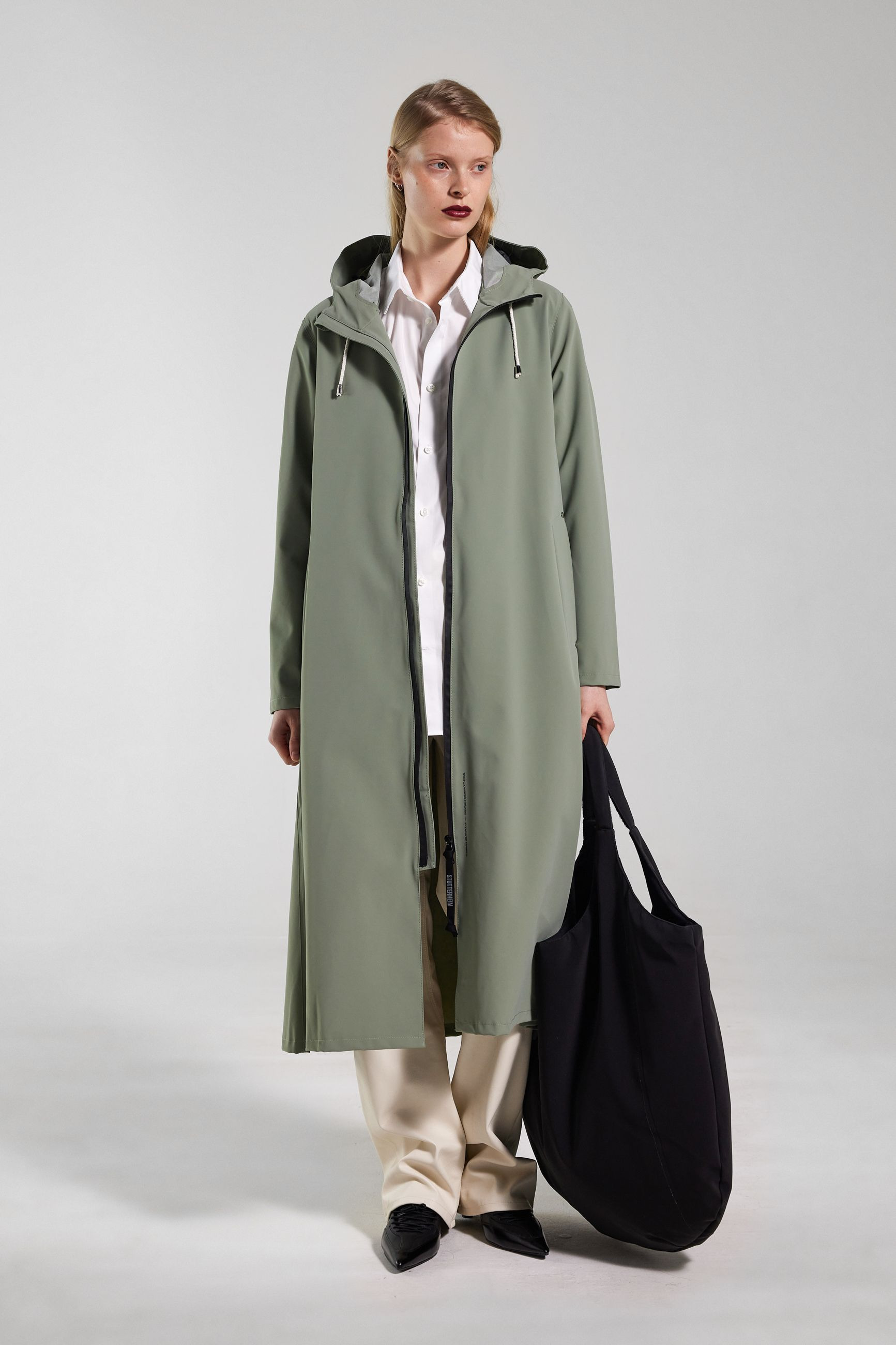Mosebacke Long Lightweight Zip Matte Raincoat Comet - 2