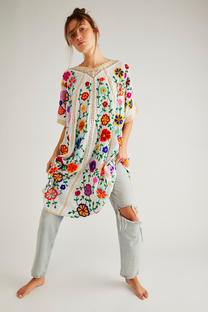 Bella Flor Embroidered Kaftan 4