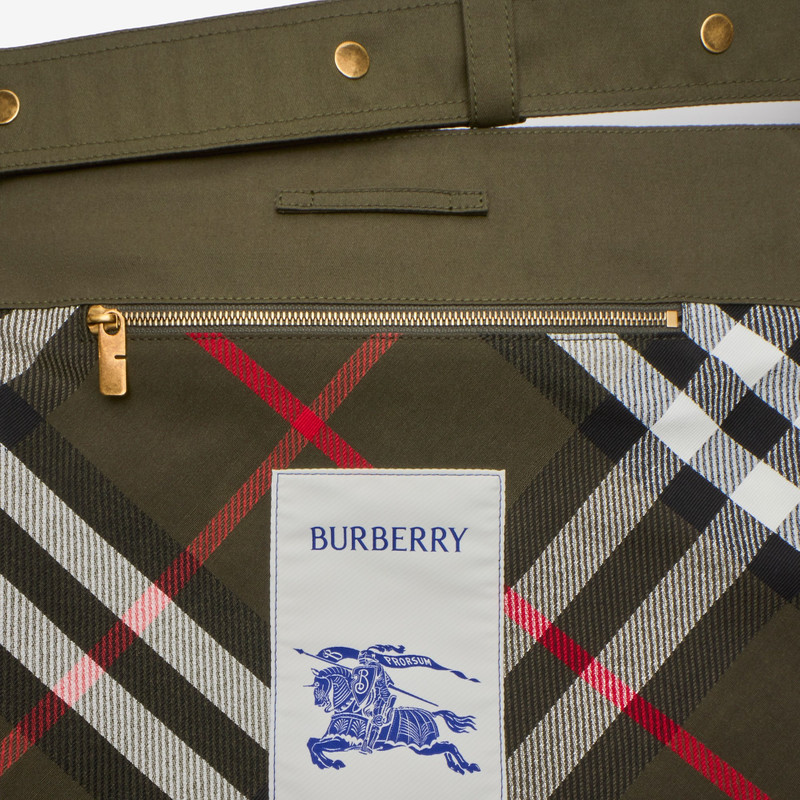 Medium Trench Tote 6