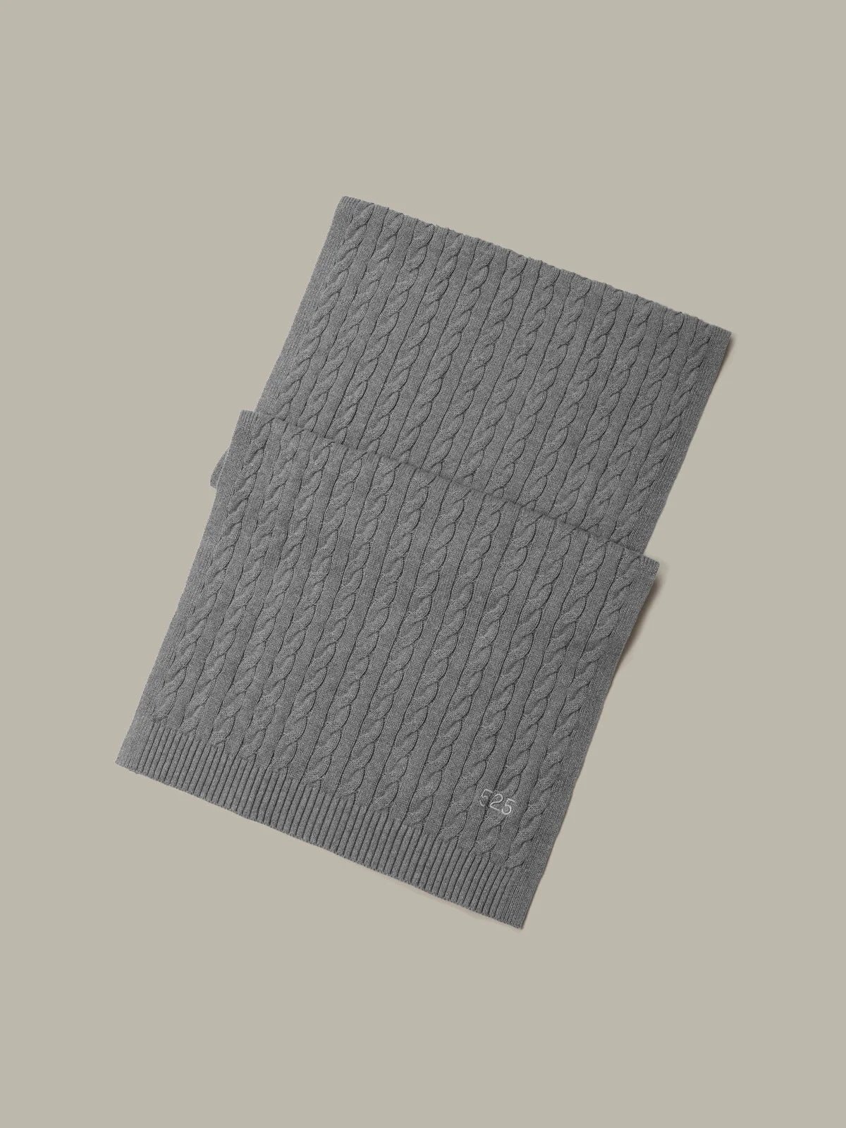Porter: Embroidered Cable Knit Cotton Scarf - 1