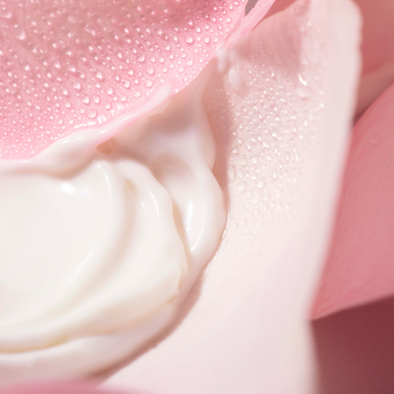 Creamy cleansing milk 3
