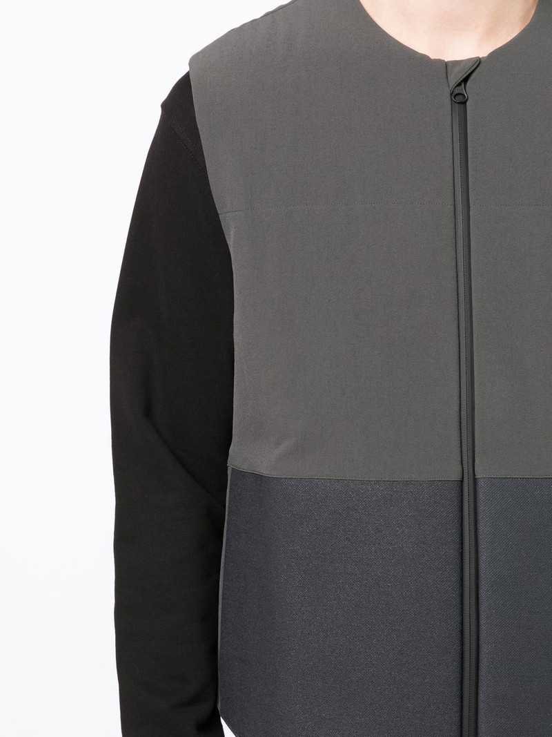 zip-up collarless gilet 5