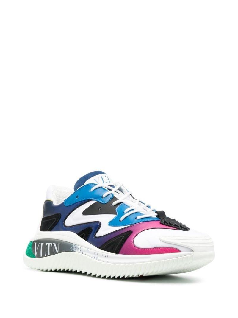 Valentino Wade Runner sneakers outlook