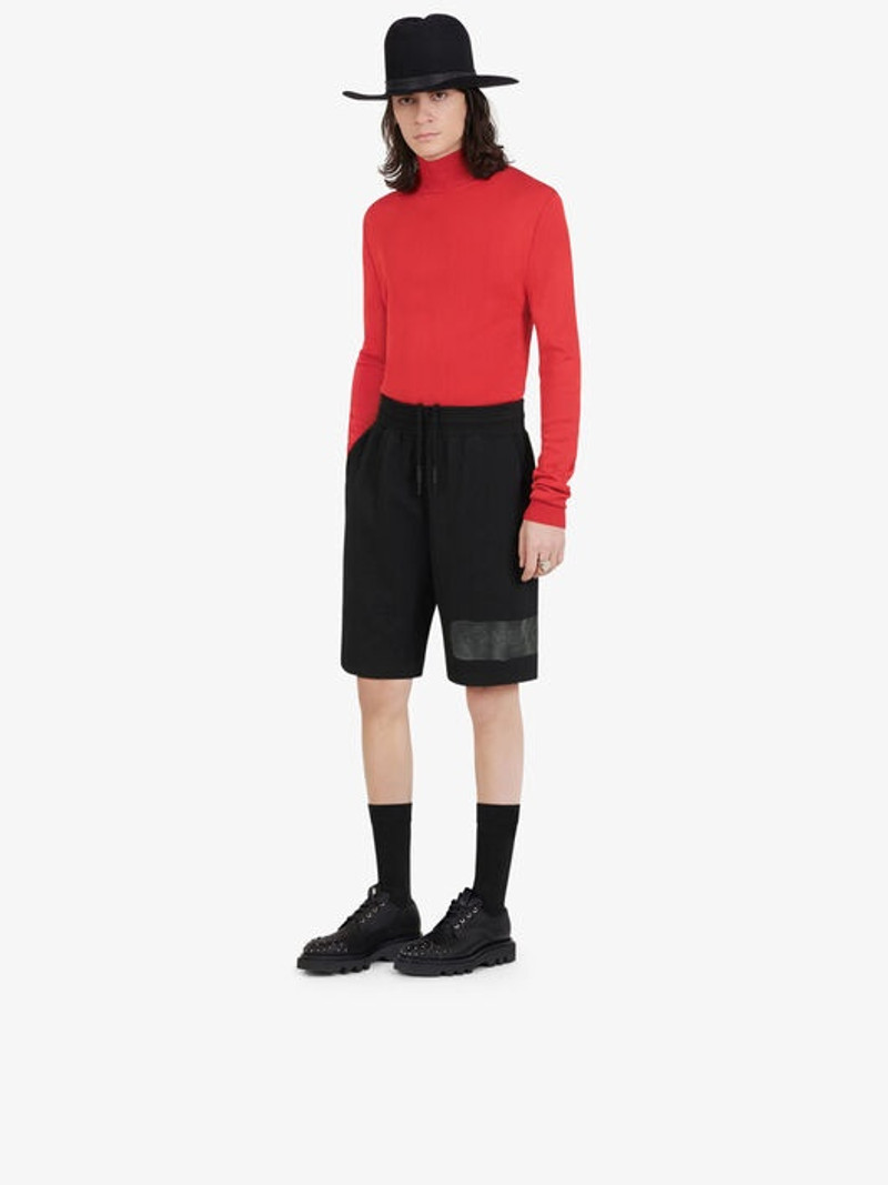 GIVENCHY BERMUDA SHORT WITH BAND 3
