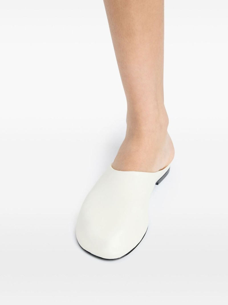Glove slippers 5