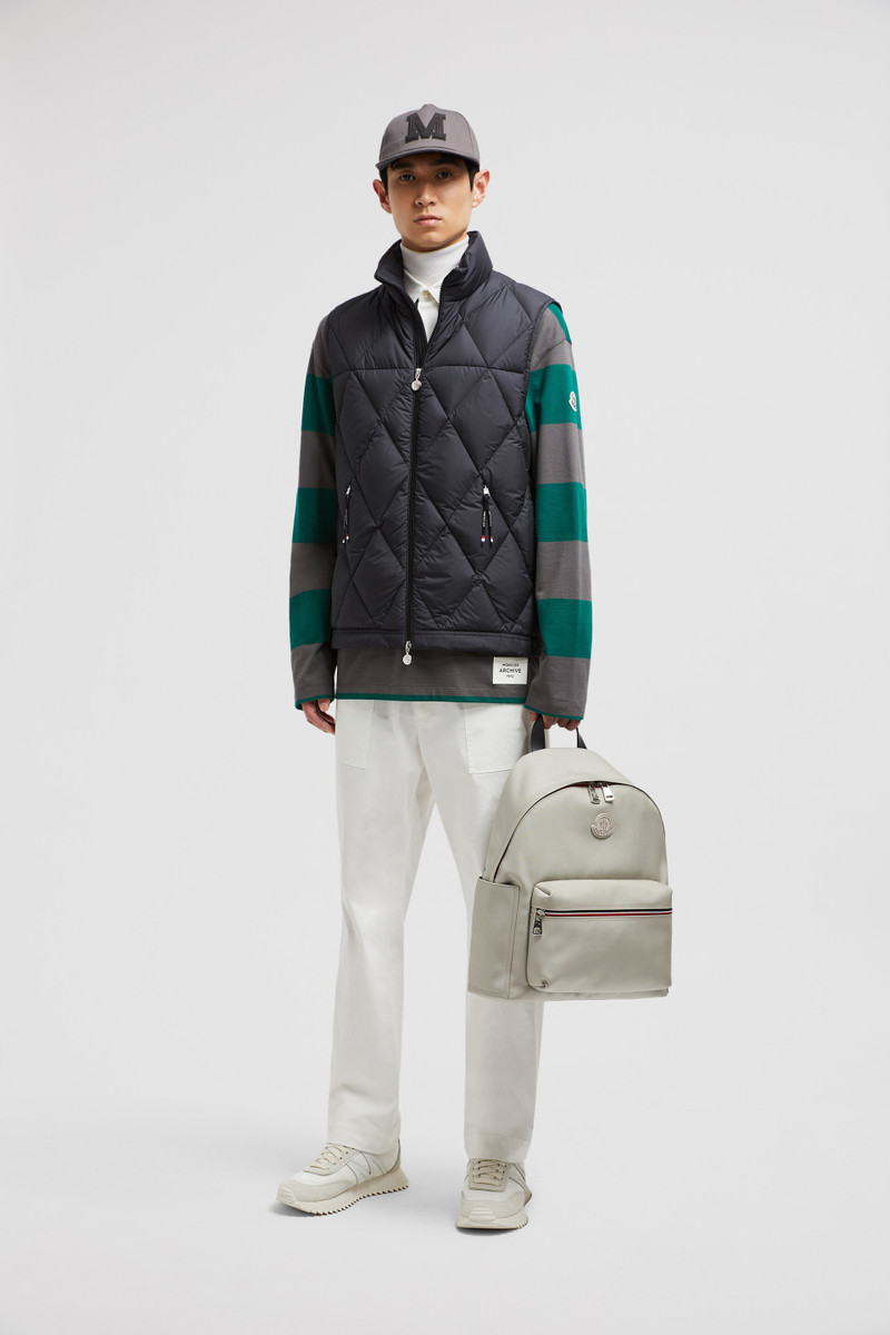 Moncler Aroula Down Vest outlook