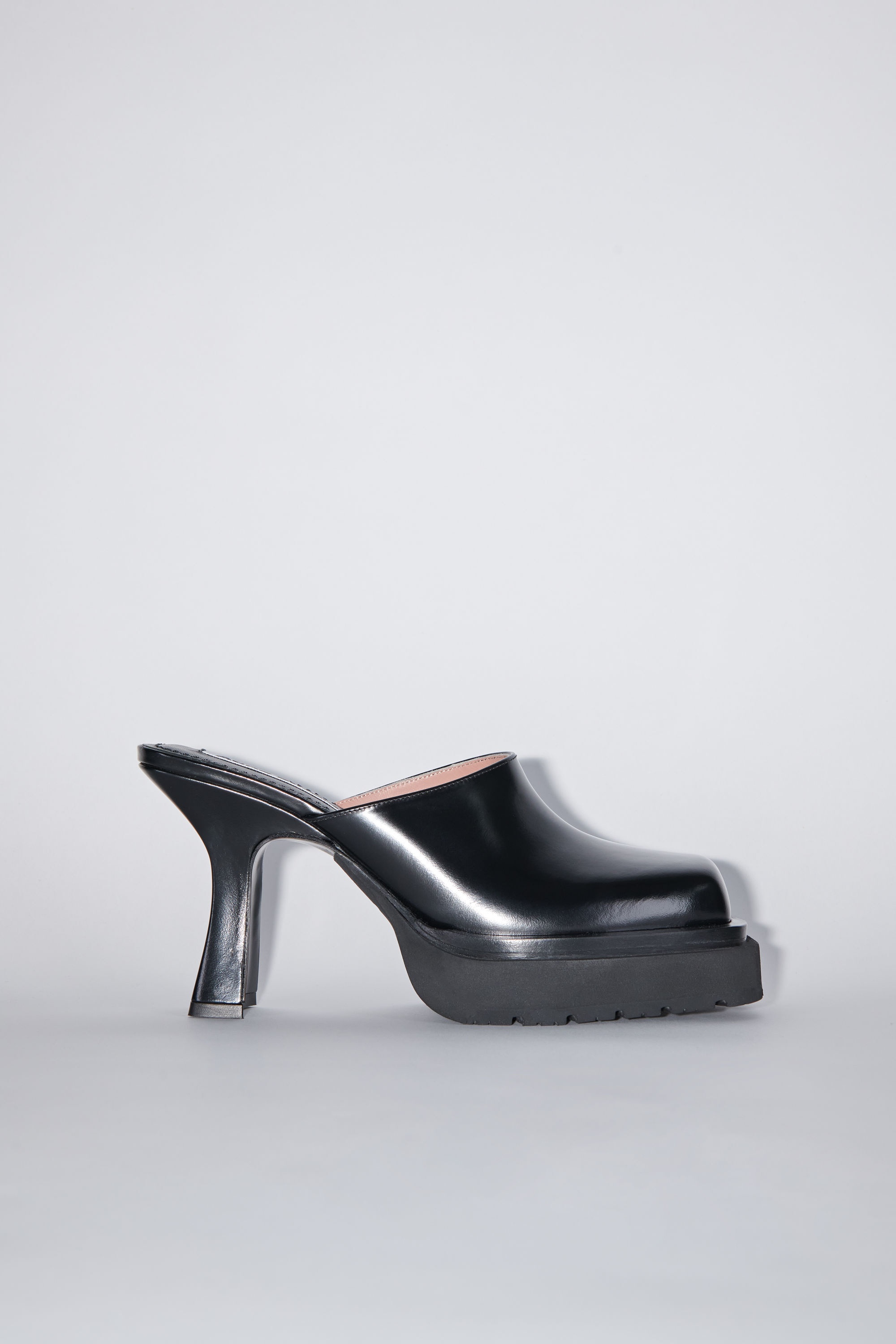 Platform heel leather mules - Black - 1