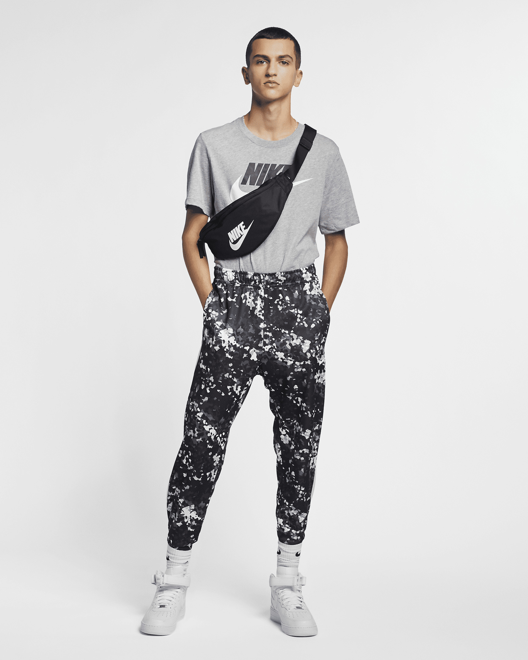 Men's Nike Sportswear T-Shirt - 6