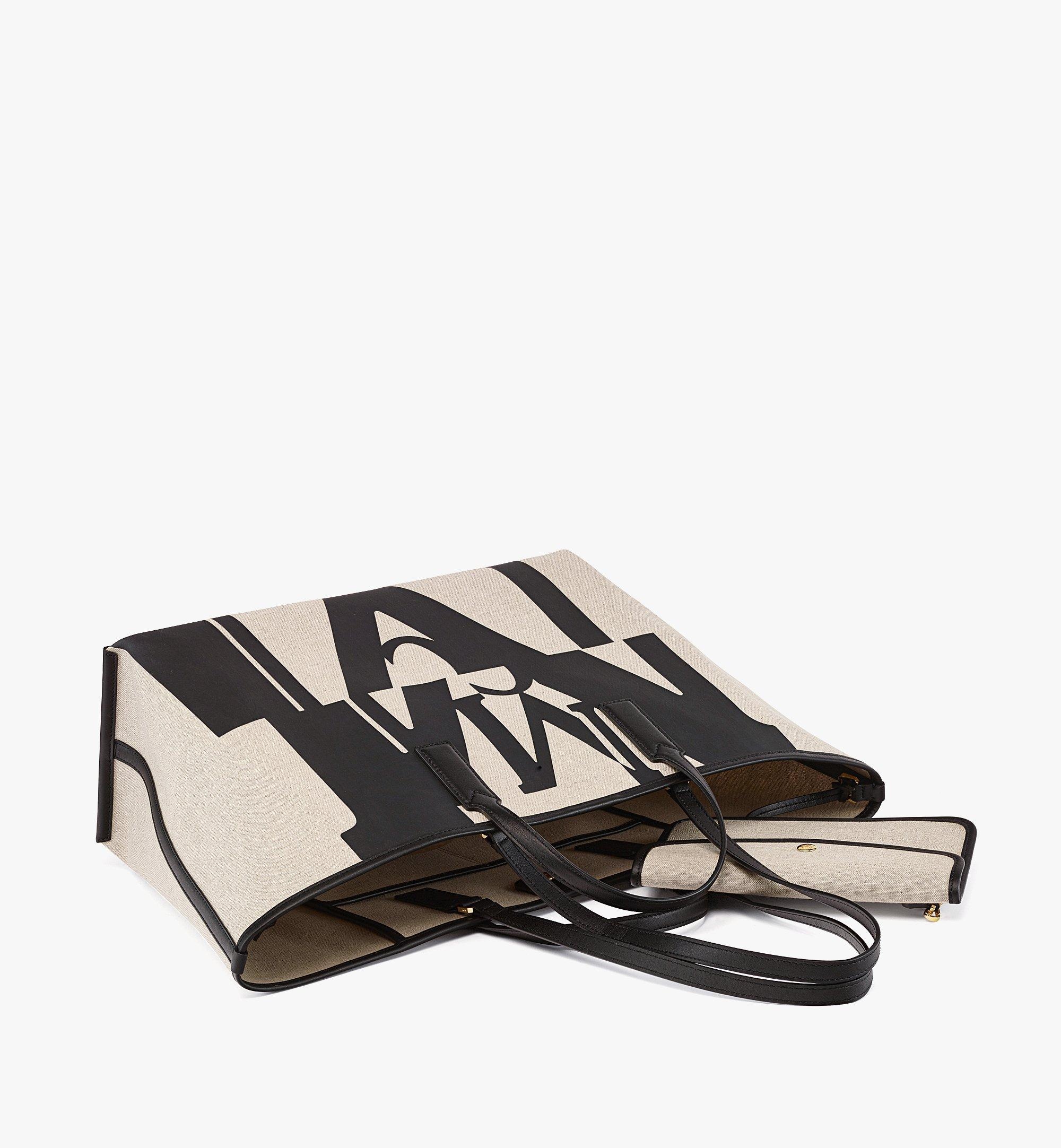 Aren Shopper in Logo Glitch Canvas - 4