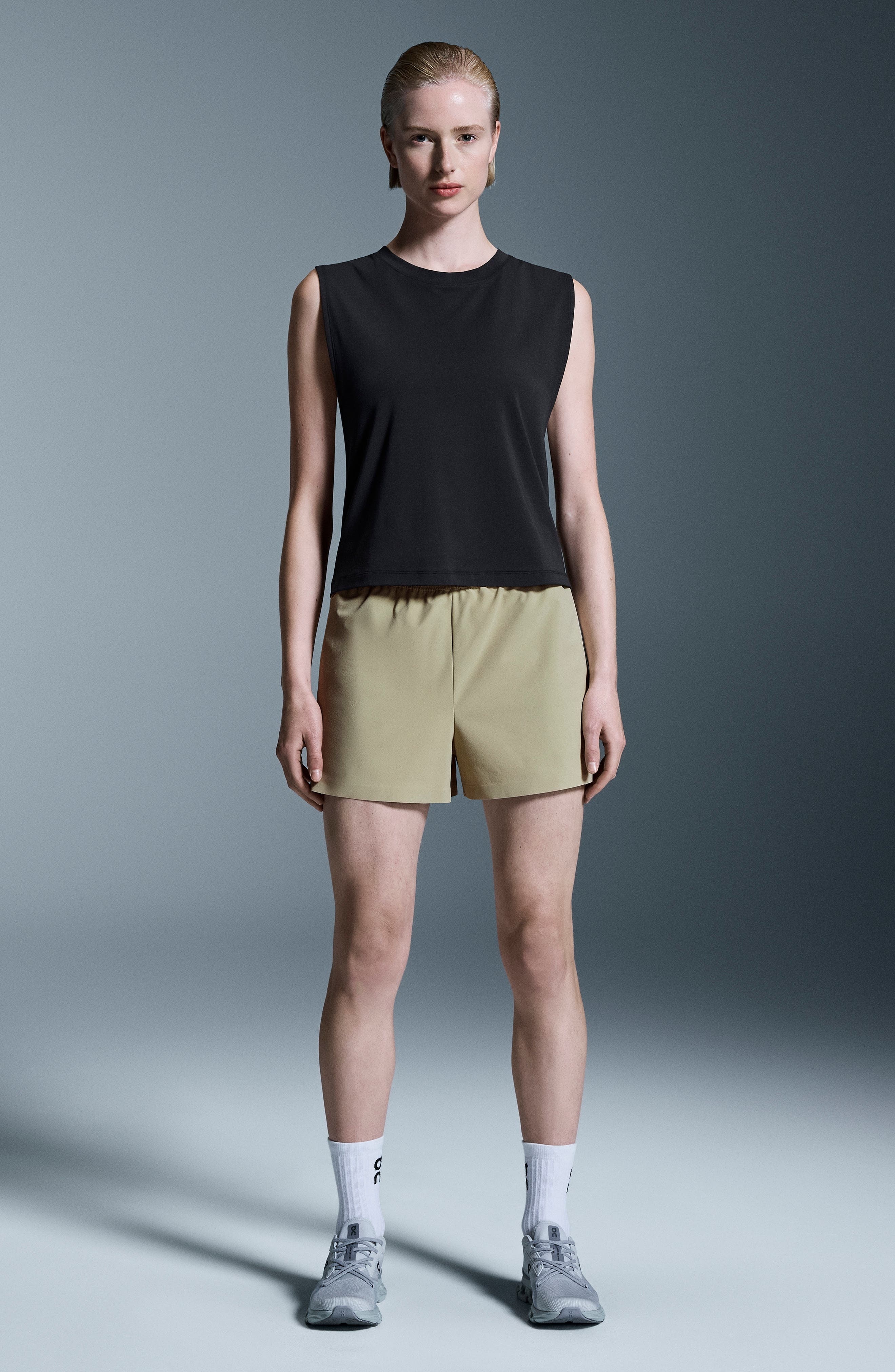 On Focus Sleeveless Running Crop Top in Black at Nordstrom - 7