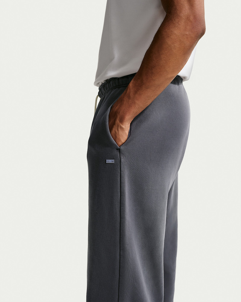 Book Standard Issue Men's Therma-FIT Brushed Pants 3